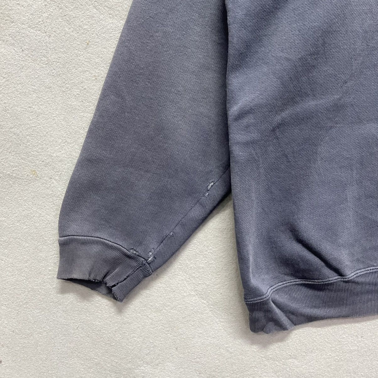 Quiksilver Vintage 2000s Quiksilver Surf Sweatshirt –Embroidered Logo Size US L / EU 52-54 / 3 - 7 Thumbnail