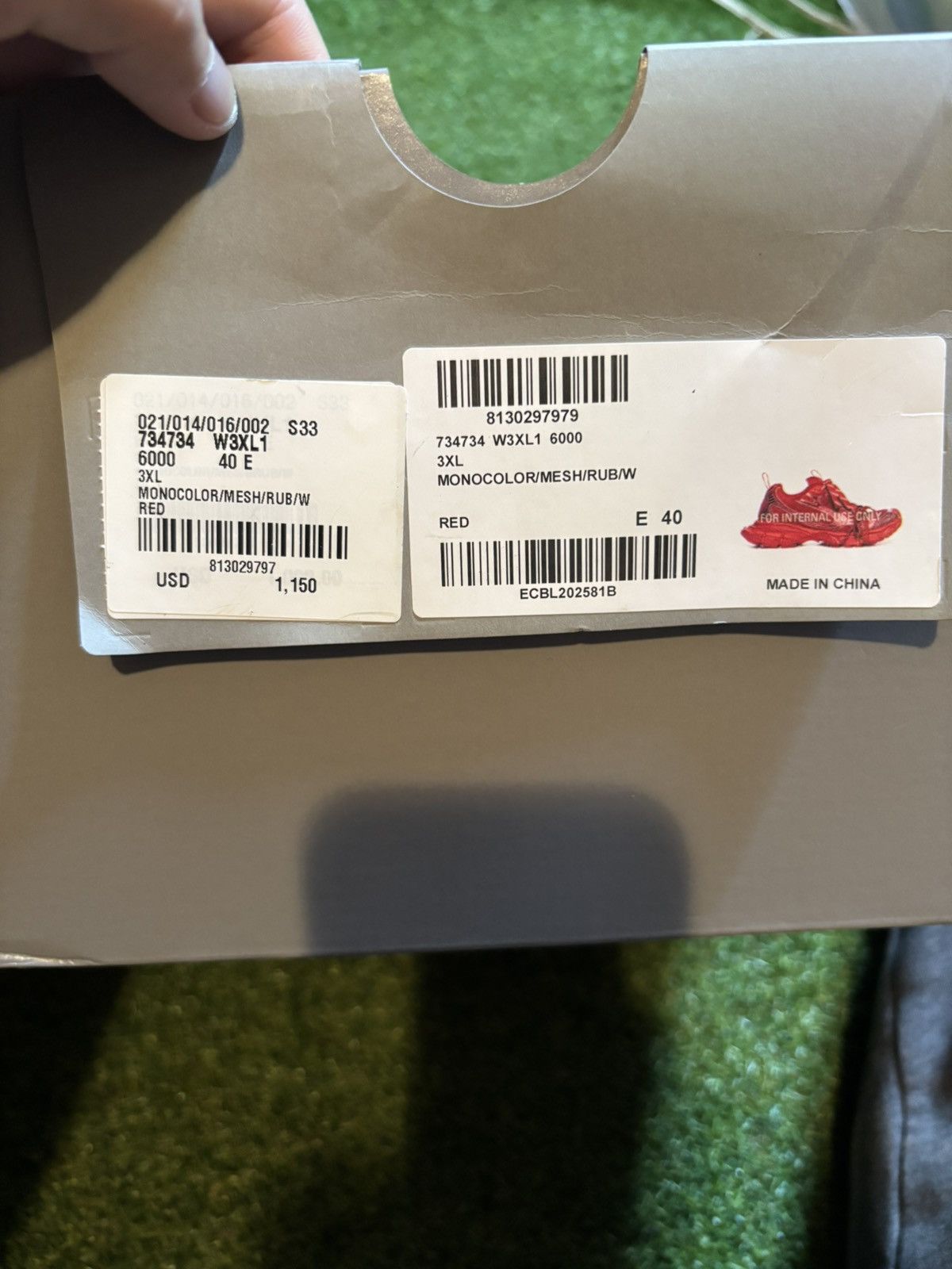 Balenciaga Balenciaga 3XL Red Size US 7 / EU 40 - 25 Thumbnail
