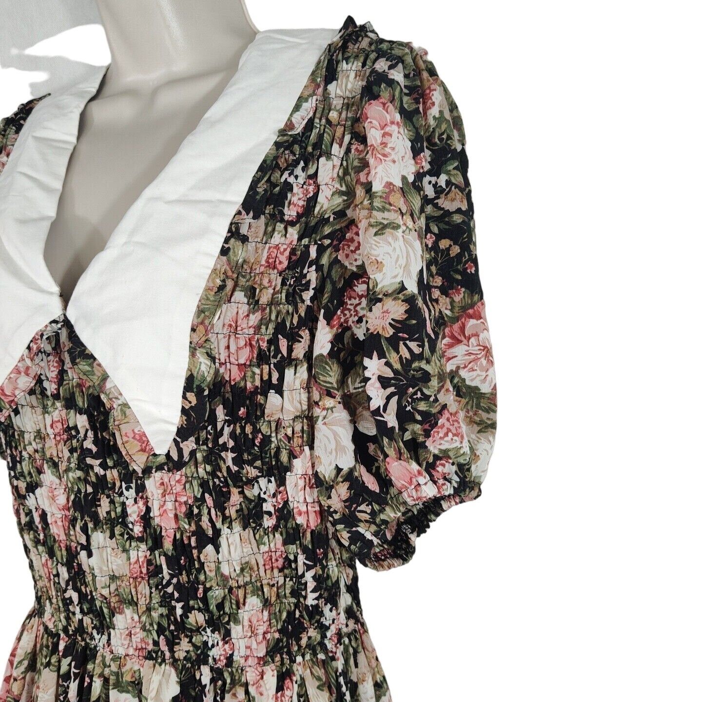 Other En Saison Dark Floral Collar Smocked Dress Size M Short Slv Size M / US 6-8 / IT 42-44 - 4 Thumbnail