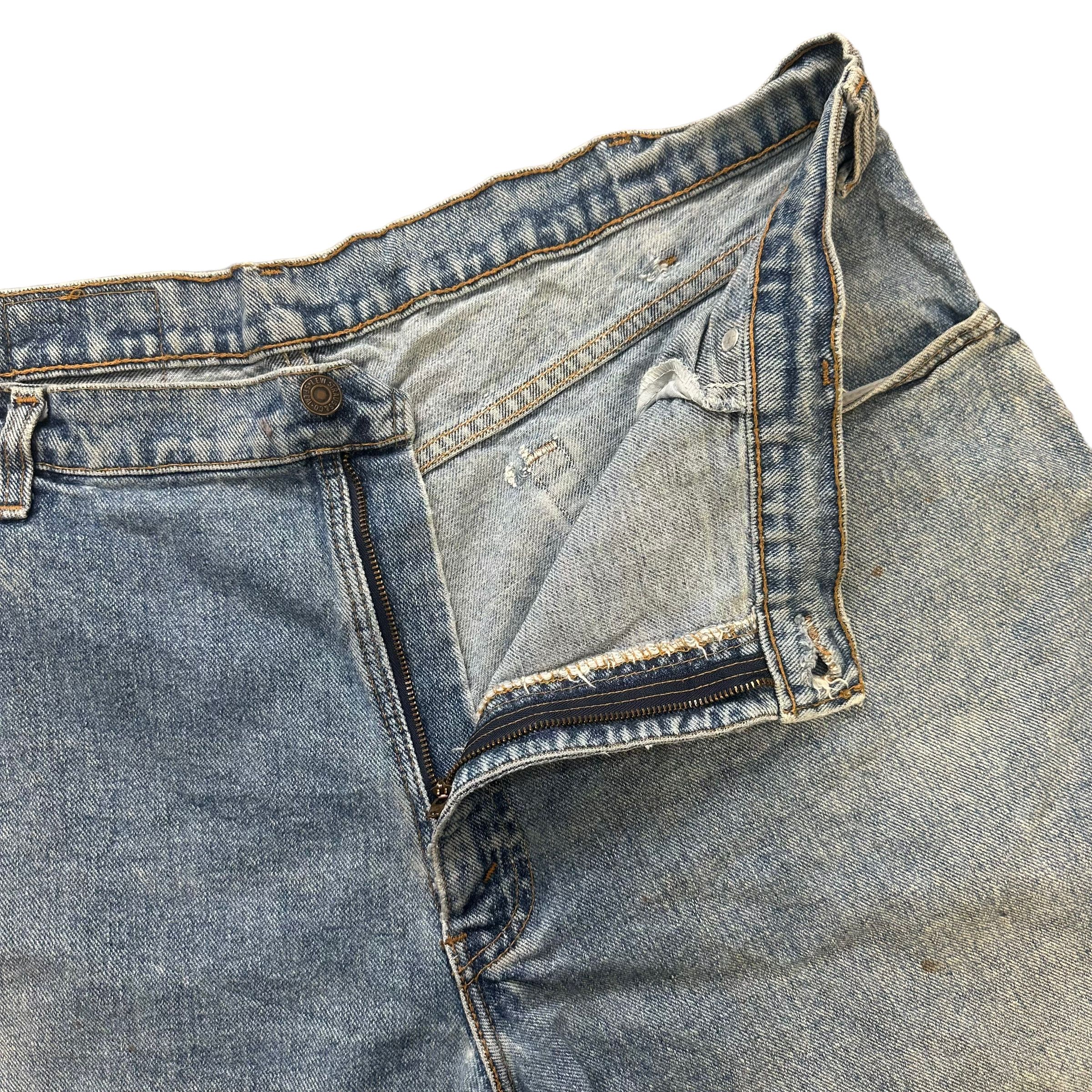 Levi's VINTAGE TRASHED LEVIS 545 SHORT JEANS #8399-007 Size US 40 / EU 56 - 5 Thumbnail