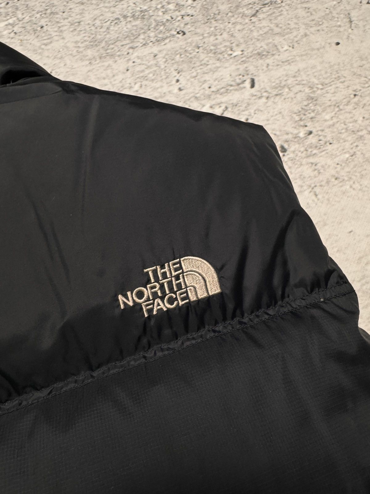 The North Face × Vintage THE NORTH FACE 700 PUFFER DOWN VEST Size US M / EU 48-50 / 2 - 7 Thumbnail