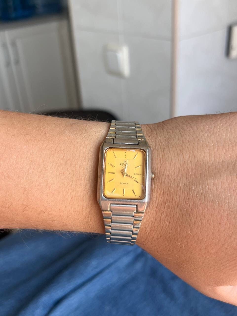 Japanese Brand Futuristic Vintage Japanese Rivoli Quartz Watch Japan Yellow Size ONE SIZE - 11 Thumbnail