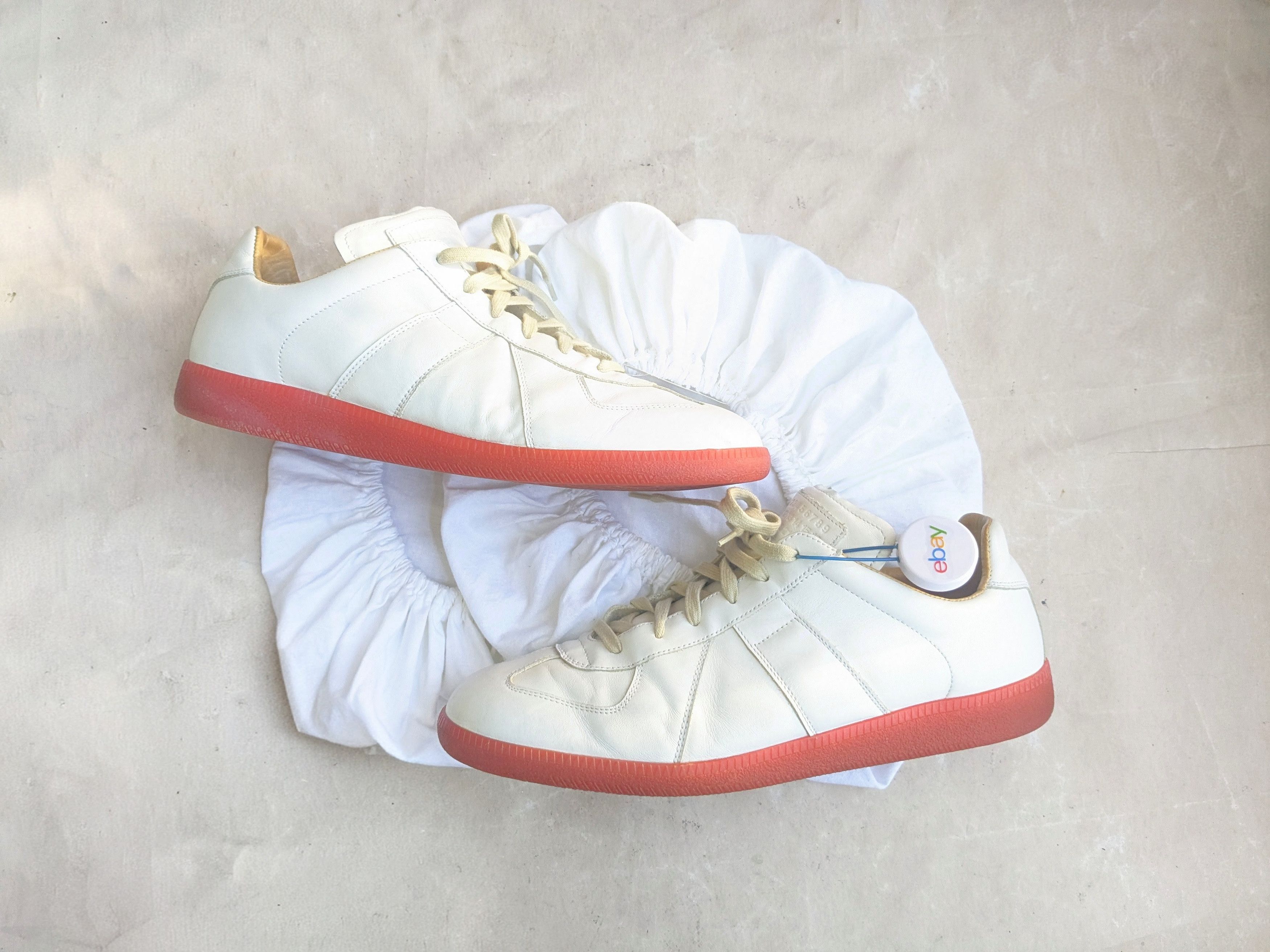 Maison Margiela Maison Margiela Replica GAT White Red 11 44 Leather Size US 11 / EU 44 - 1 Thumbnail