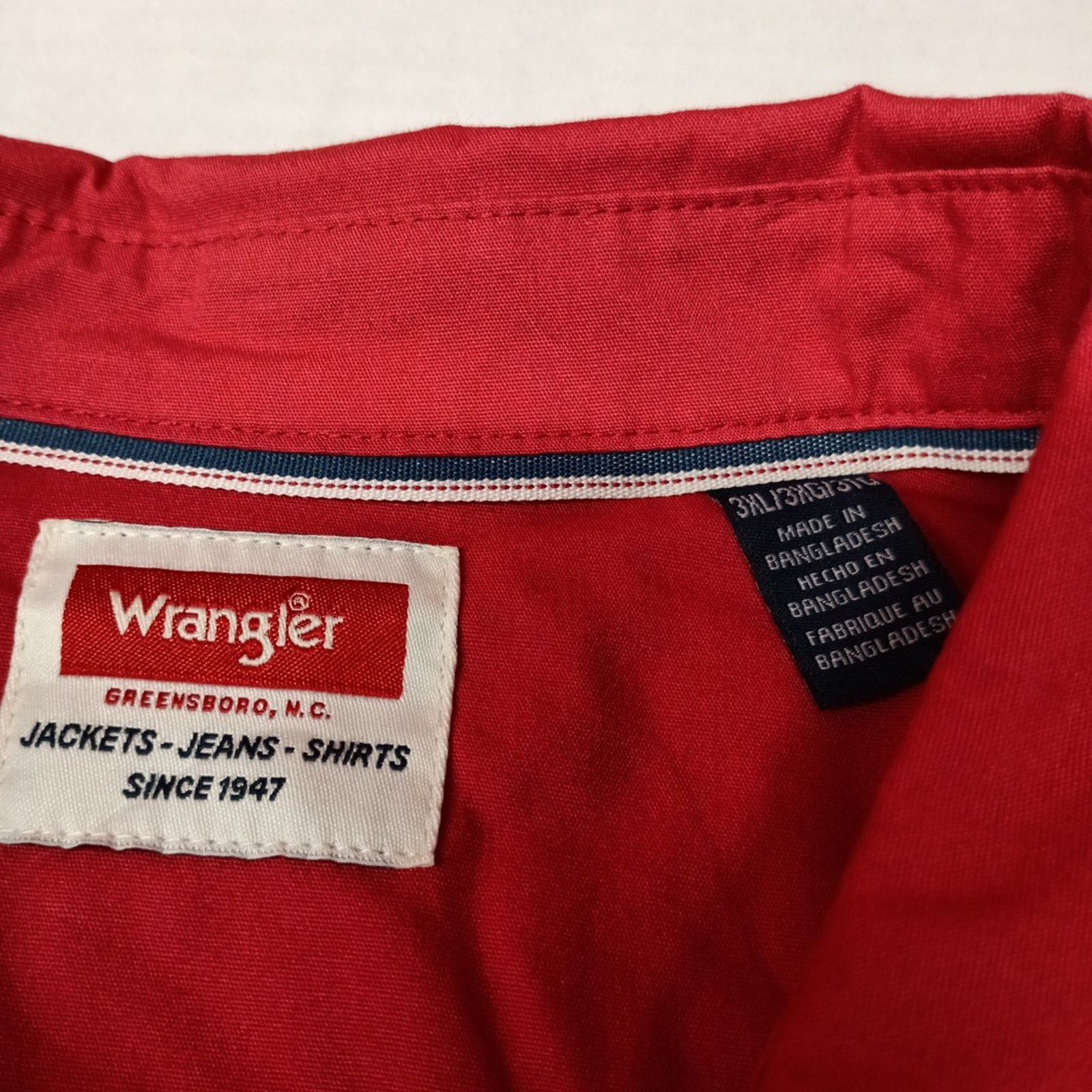 Wrangler Wrangler Mens Relaxed Fit Woven Button Up Shirt Size 3XL Red Size US XXL / EU 58 / 5 - 3 Thumbnail
