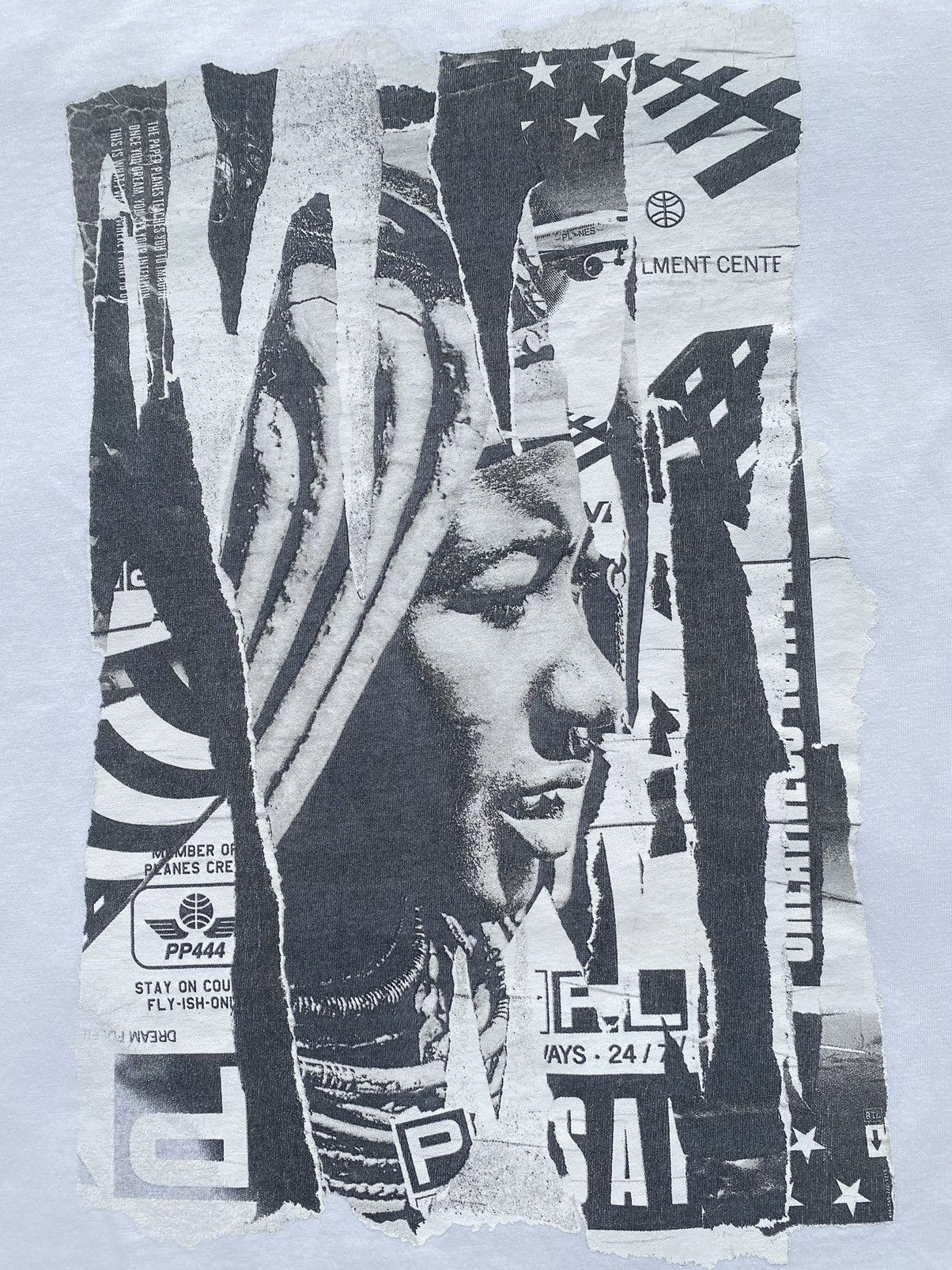 Paper Planes Rare Paper Planes Rebirth Photo Real Artwork T-shirt Mens L Size US L / EU 52-54 / 3 - 2 Thumbnail