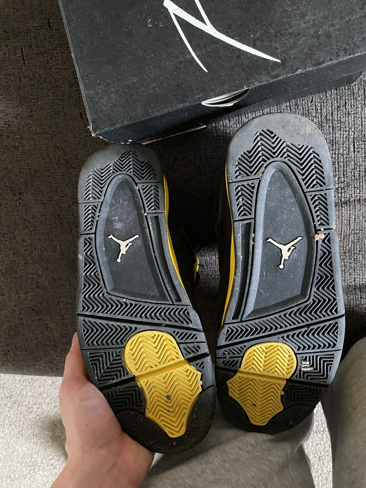 Jordan Brand Jordan 4 Thunder Size US 10.5 / EU 43-44 - 6 Thumbnail