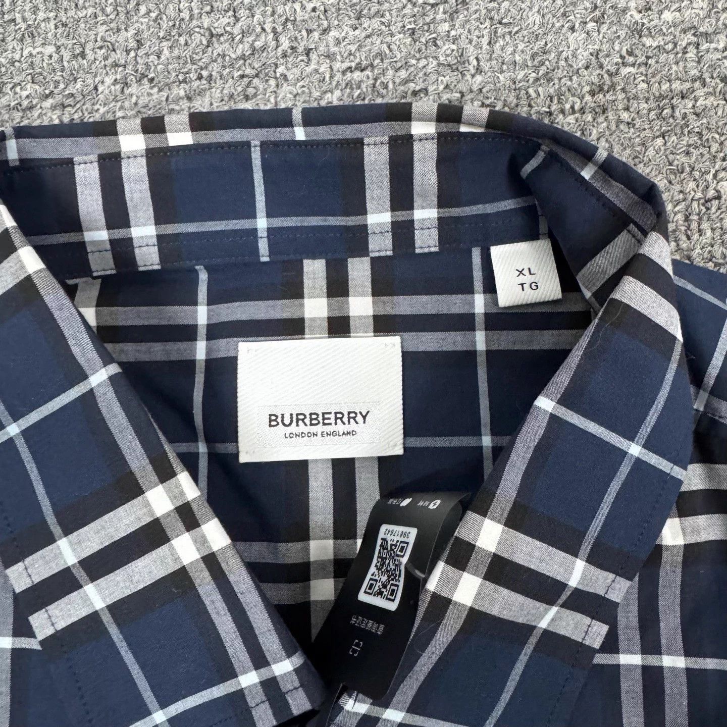 Burberry Burberry check LS shirt XL 99 new Size US XL / EU 56 / 4 - 5 Thumbnail