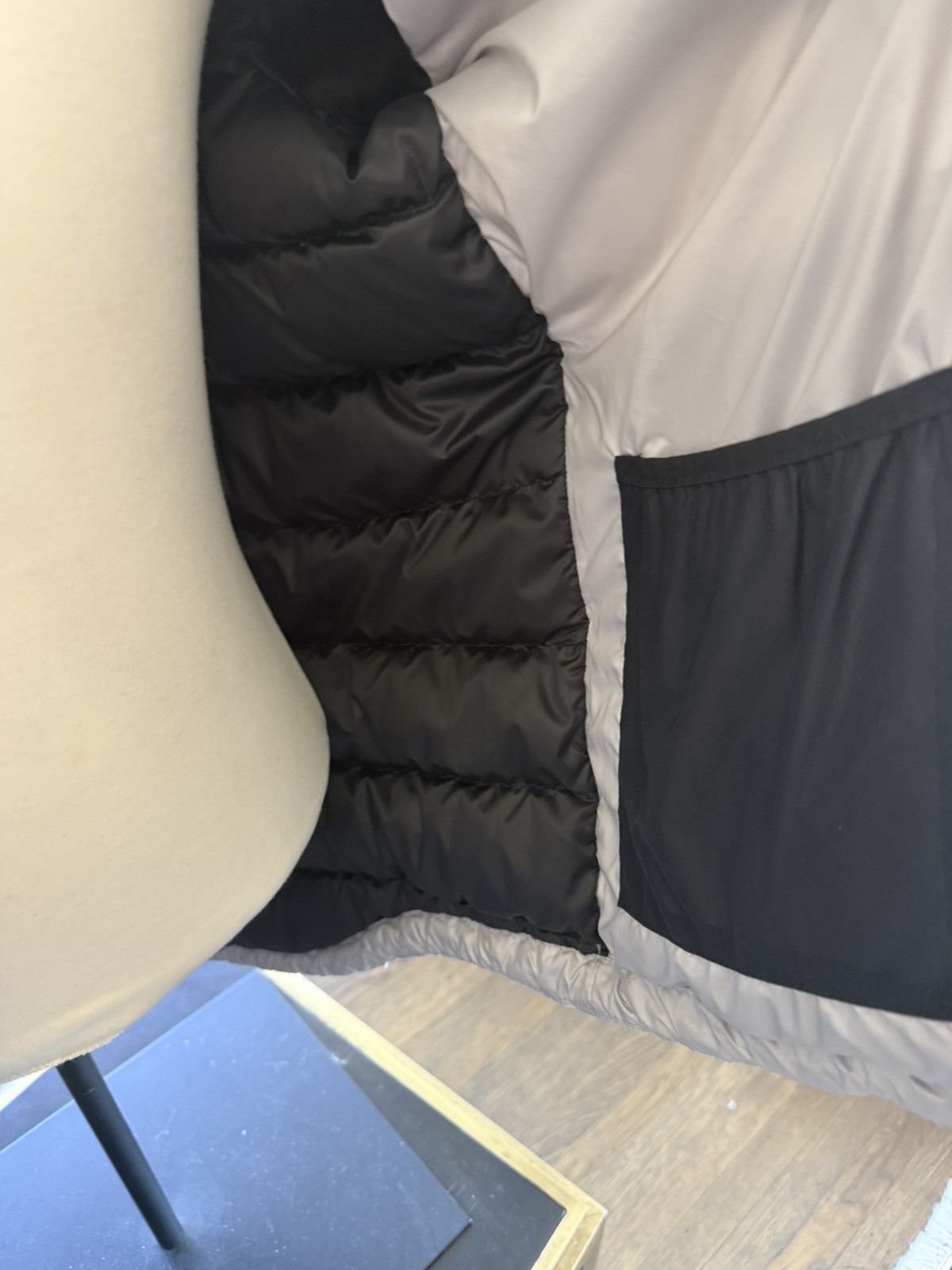 Canada Goose Canada Goose Lodge Down Parka Size L Size US L / EU 52-54 / 3 - 6 Thumbnail