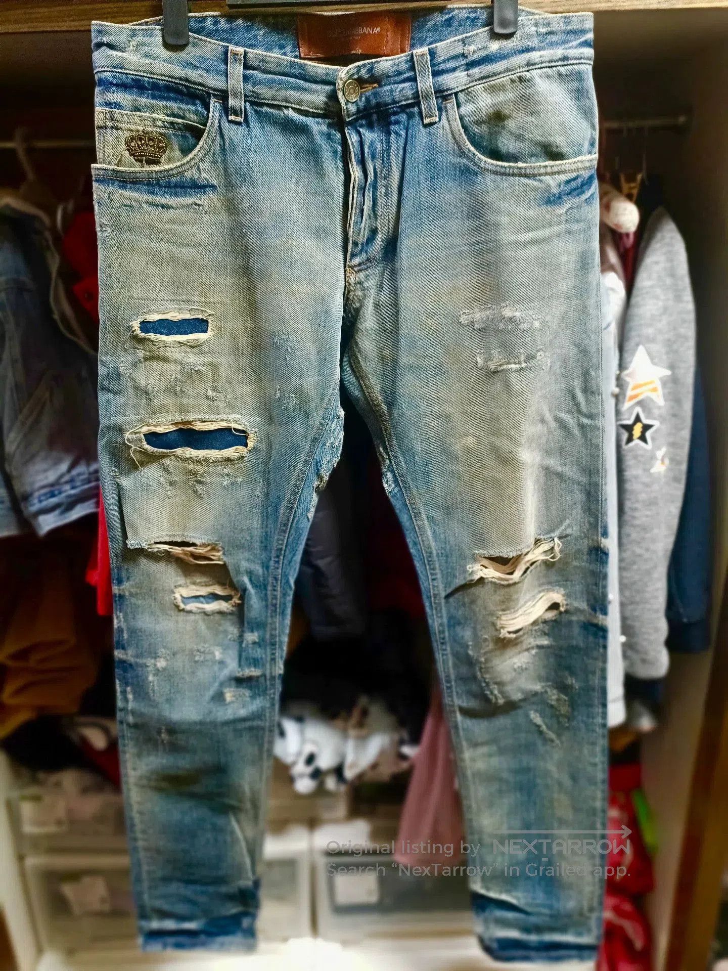 Dolce & Gabbana Dolce & Gabbana Crown Bee Embroidery Jeans. Size US 32 / EU 48 - 1 Thumbnail