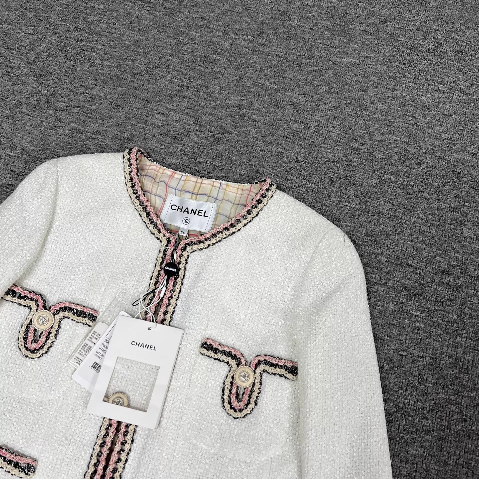 Chanel Chanel Station White Sequin 4-Pocket Color Trim Woven Jkt Size XS / US 0-2 / IT 36-38 - 4 Thumbnail
