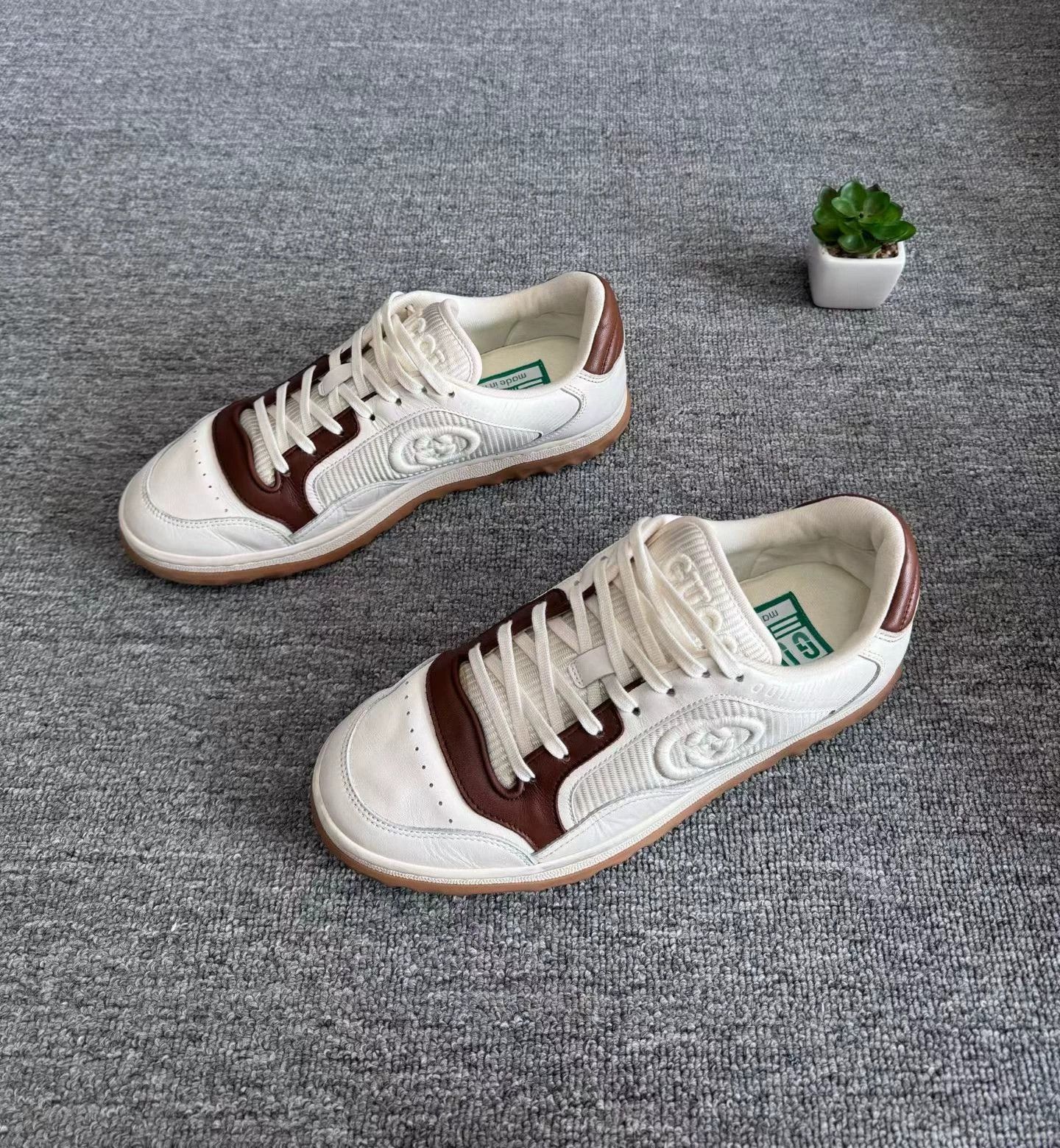 Gucci Gucci Mac80 White Brown 41 EU Good Condition Minor Wear Size US 8 / EU 41 - 1 Thumbnail