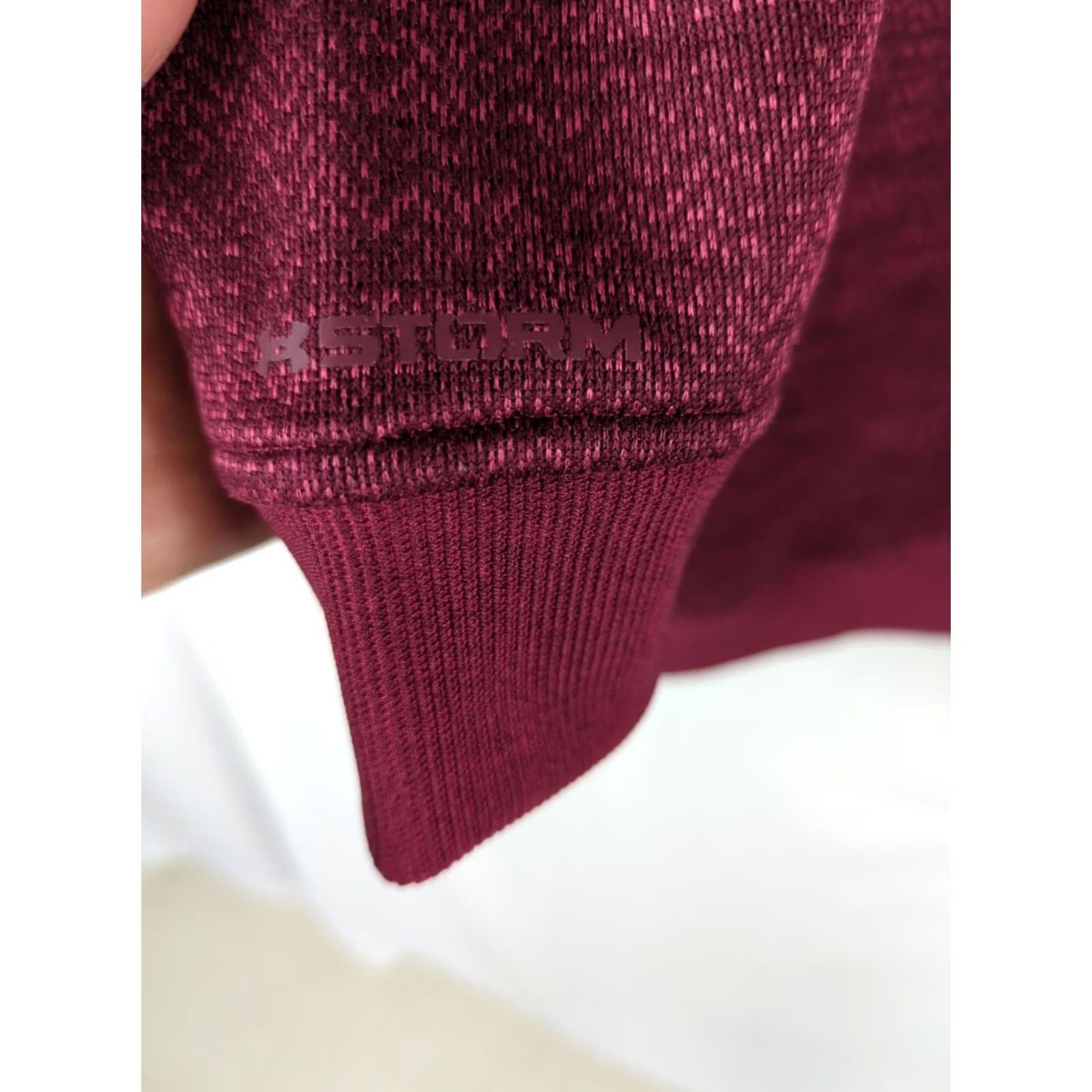 Under Armour Under armour Men M Pullover Quarter Zip Cold Gear Loose Fit Raspberry sweater Size US M / EU 48-50 / 2 - 4 Thumbnail