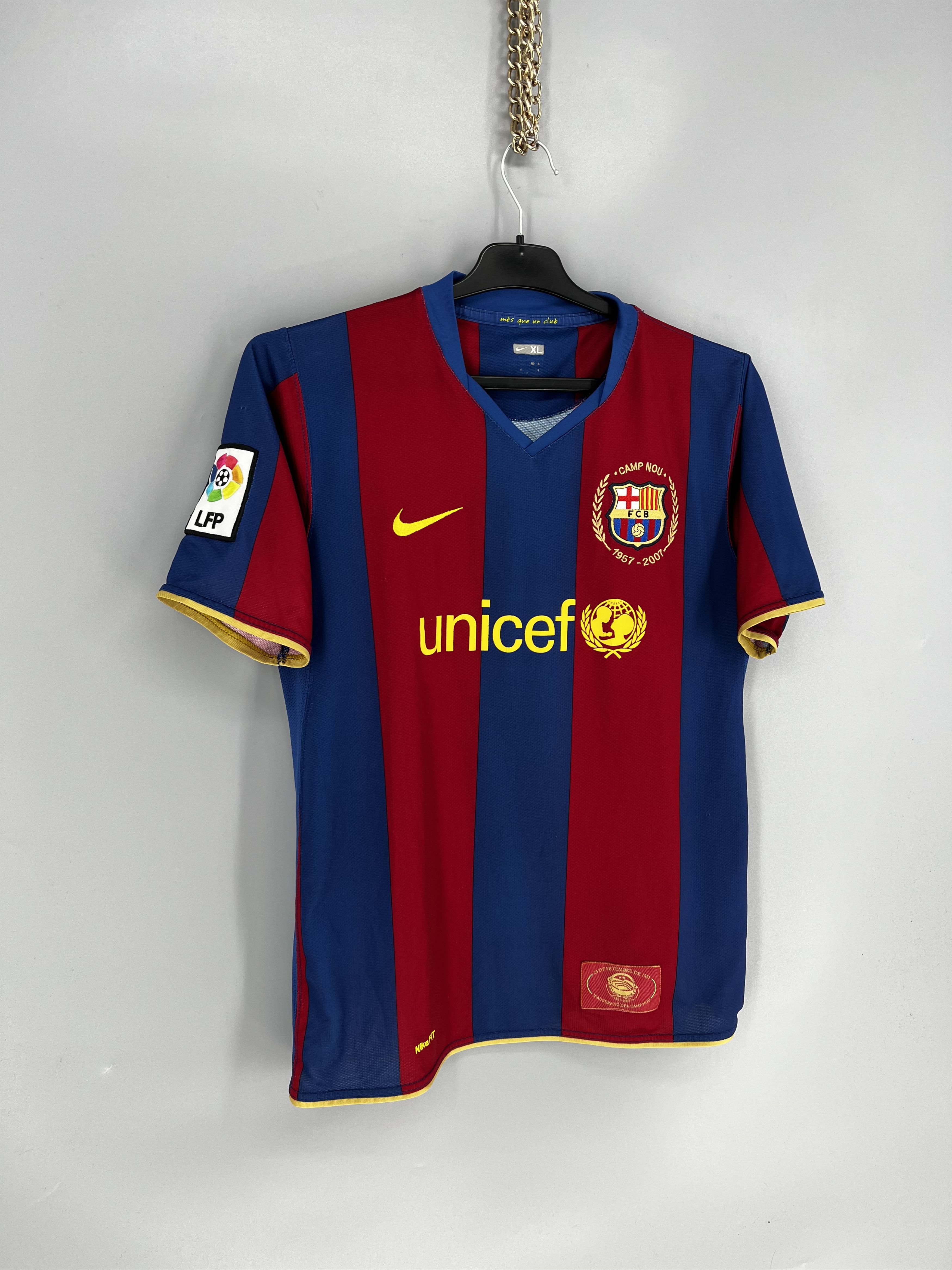 Nike Barcelona Nike 2007 Jersey Vintage Y-Shirts Size XL Size US XS / EU 42 / 0 - 2 Thumbnail