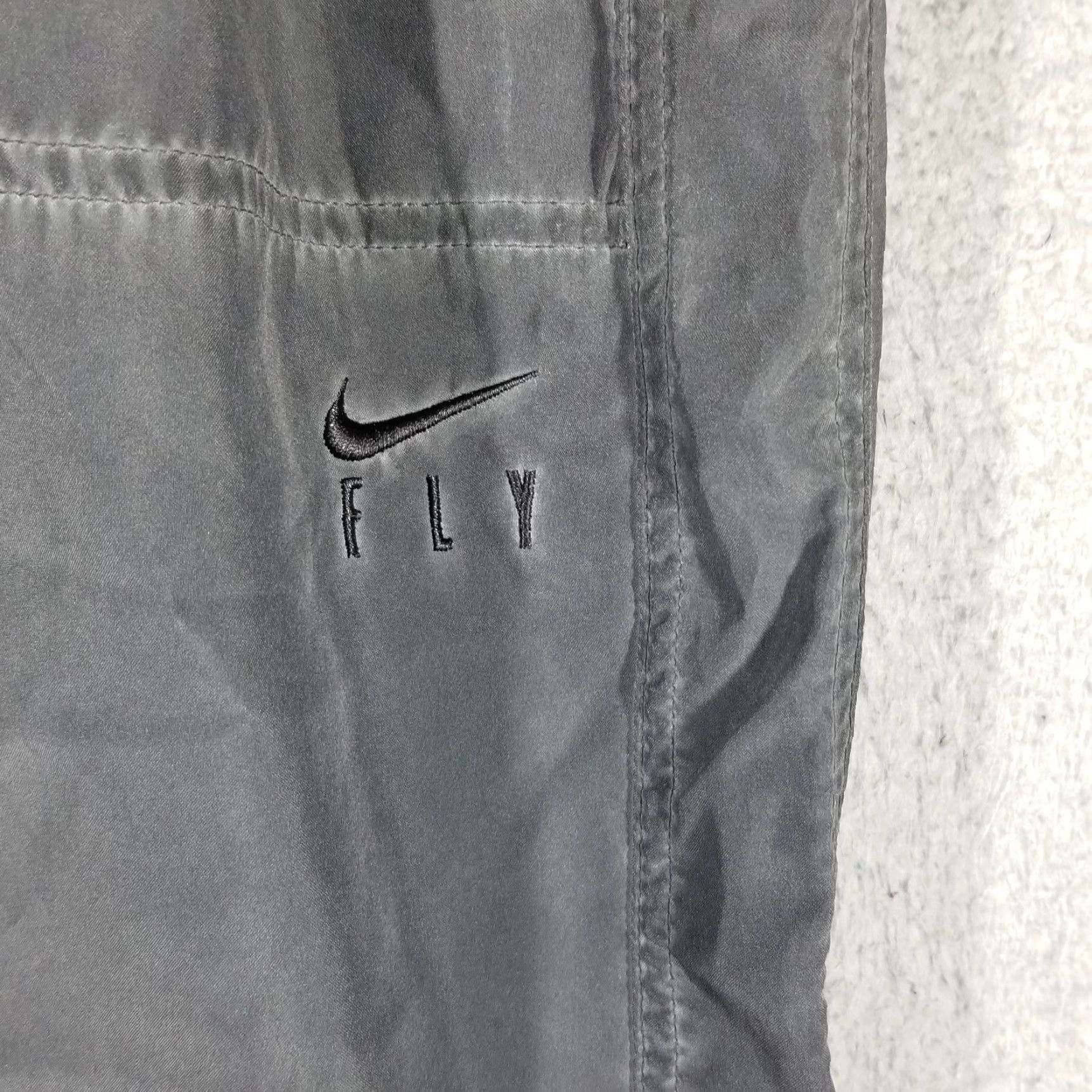 Nike NIKE Dri-FIT Retro Pants Women Medium Gray Baggy Wide-Leg Cropped Activewear DH7656-010 Size 32" / US 10 / IT 46 - 3 Thumbnail