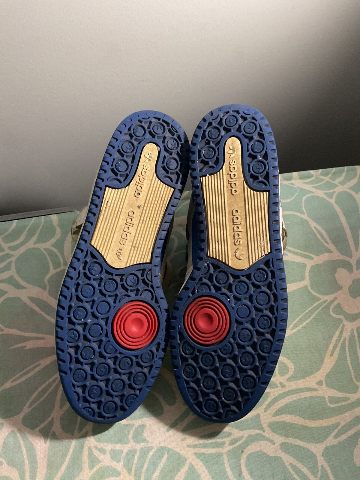 Adidas Adidas Forum Low Trainers Size US 9 / EU 42 - 6 Thumbnail