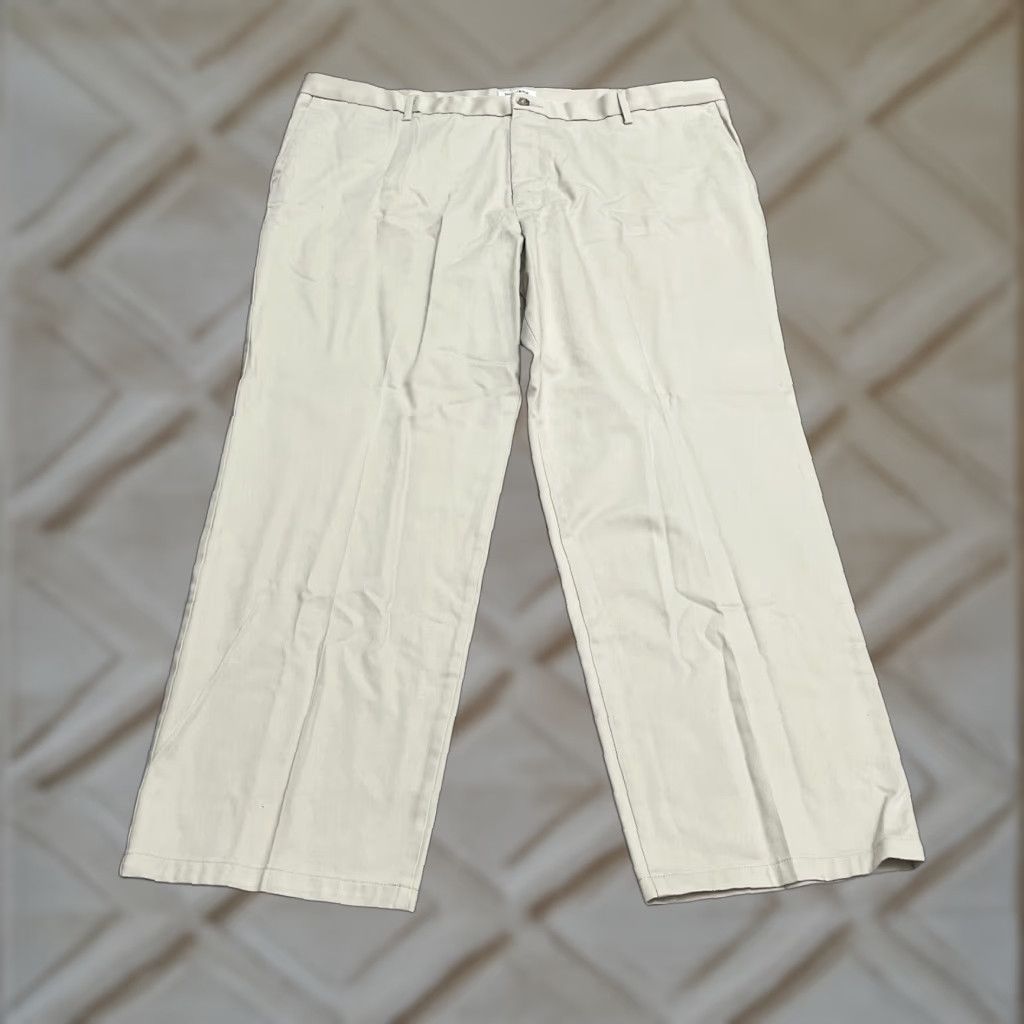 Dockers DOCKERS Pants Khakis Straight Leg Mens 44x30 Beige Classic Fit Size US 44 / EU 60 - 1 Thumbnail