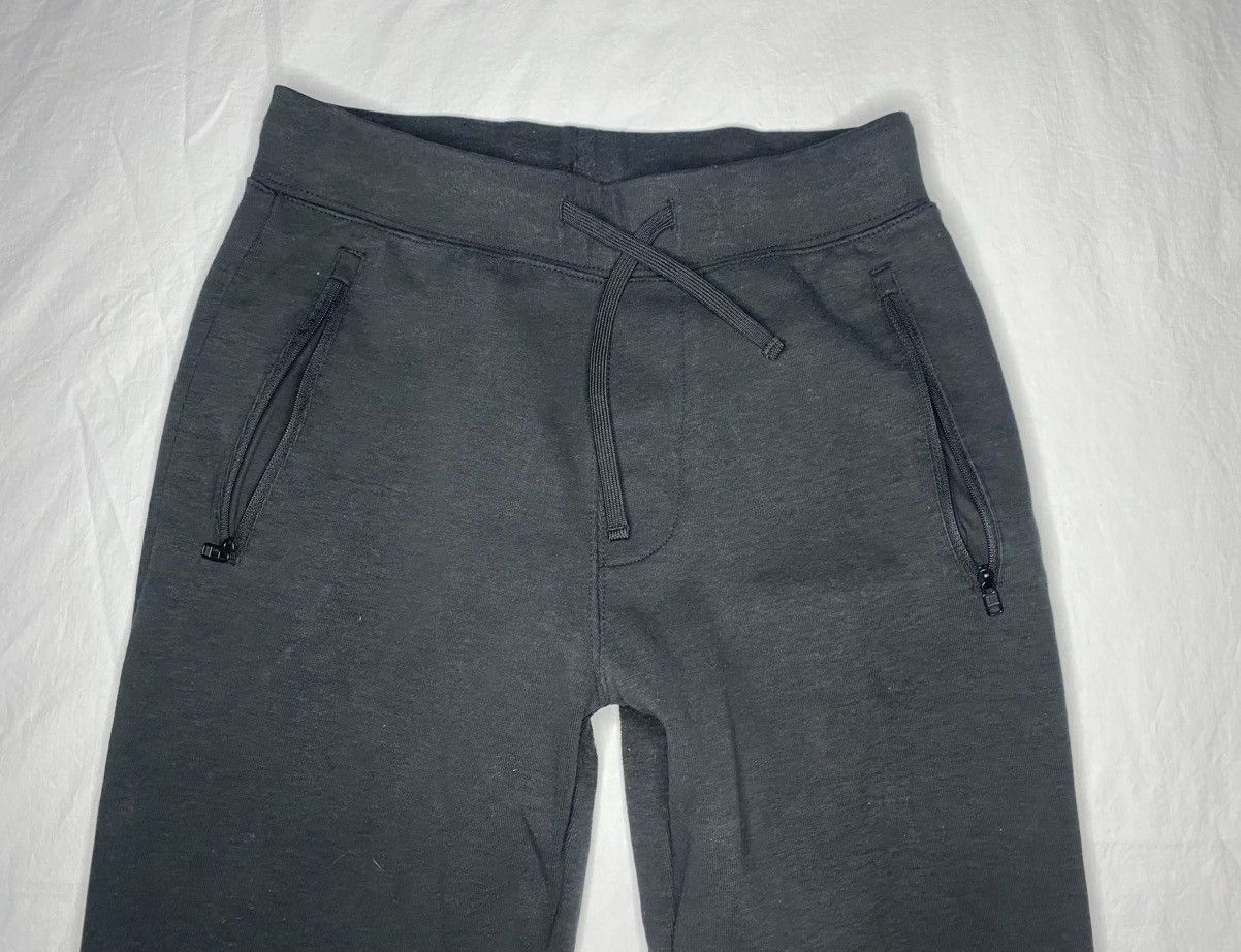 J.Crew J.Crew Mens Authentic Fleece Joggers Black Sweatpants XS Size US 28 / EU 44 - 2 Thumbnail