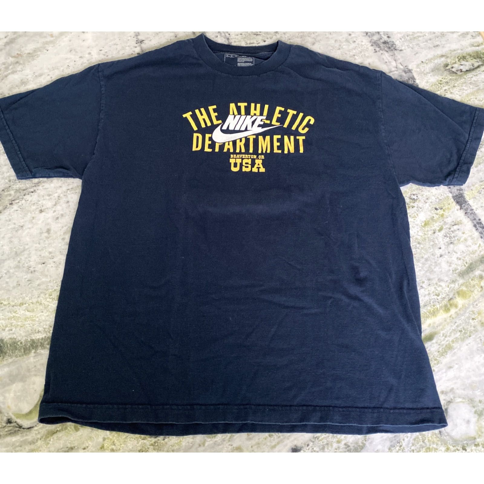 Nike VINTAGE Nike Athletic Department Beaverton USA Men’s XLarge Blue Gold T Shirt Size US L / EU 52-54 / 3 - 5 Thumbnail