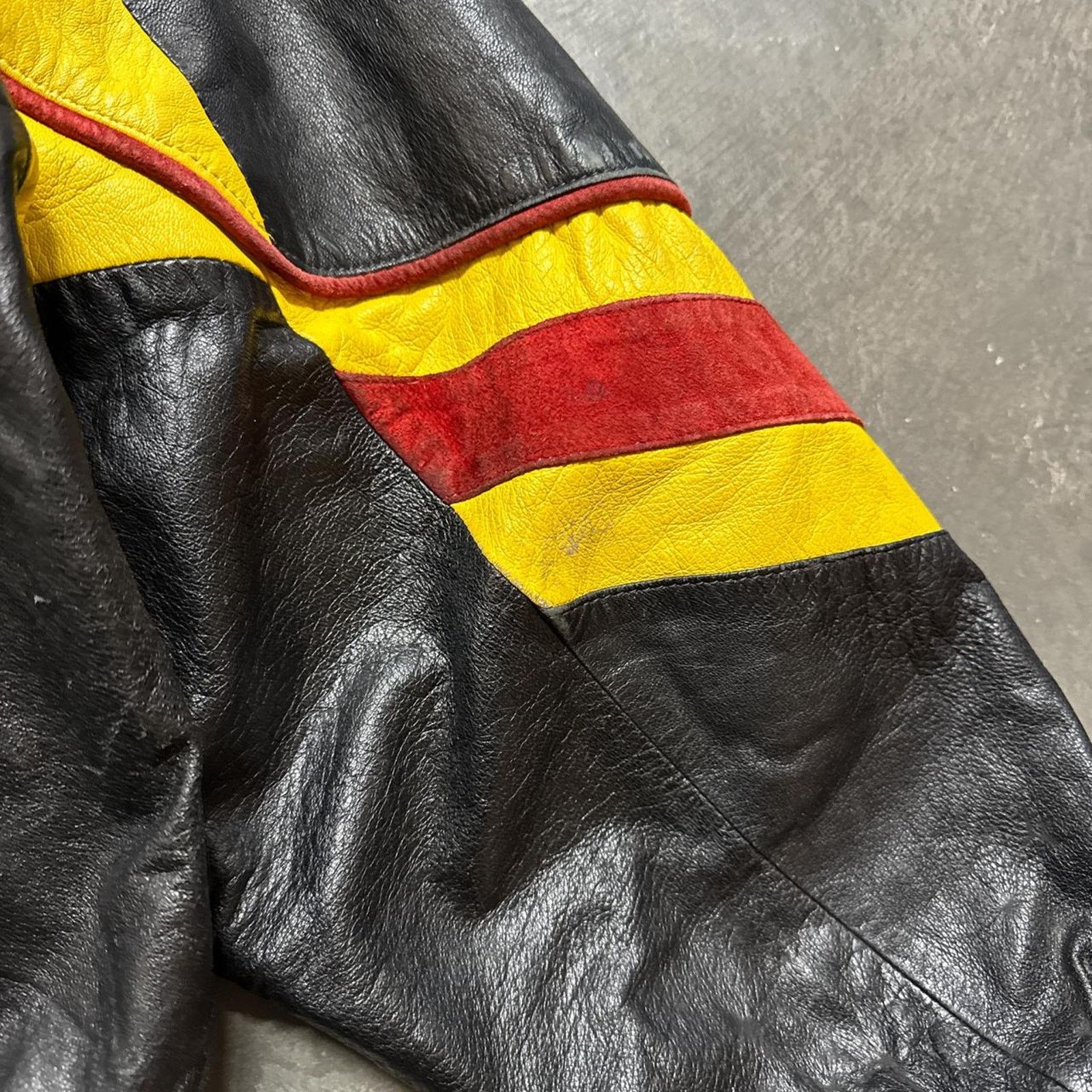 Vintage Vintage 90s Golds Gym Full Leather Jacket Size US L / EU 52-54 / 3 - 4 Thumbnail