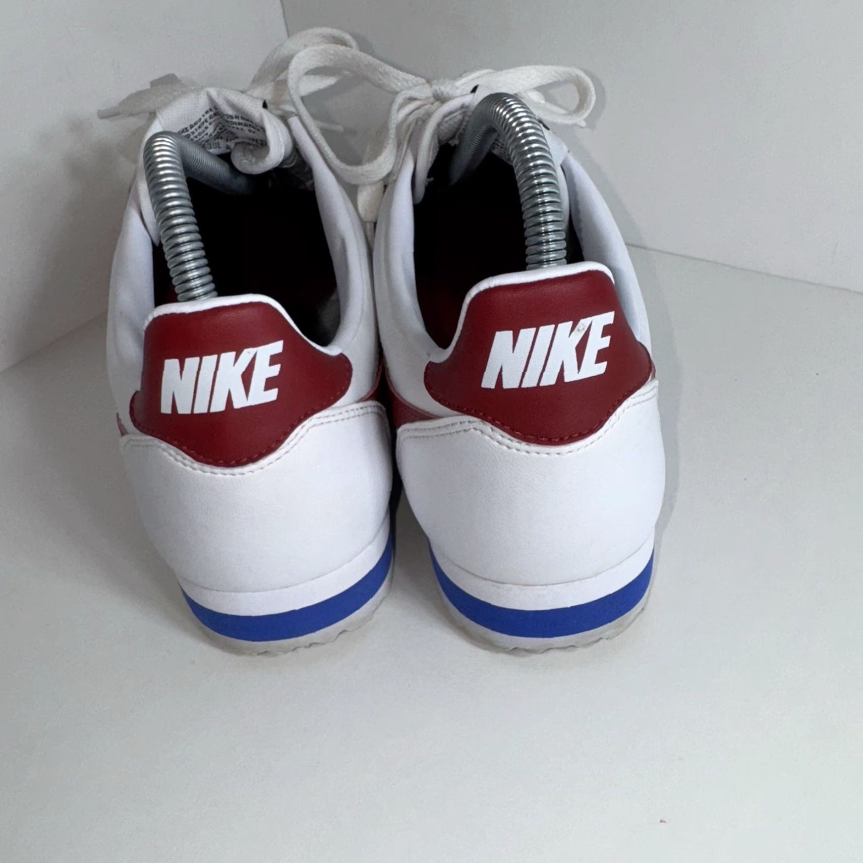 Nike Nike Cortez Sneaker Women 10 White Red Leather Classic Forrest Gump 807471-103 Nike Cortez Shoes Size US 7.5 / IT 37.5 - 5 Thumbnail