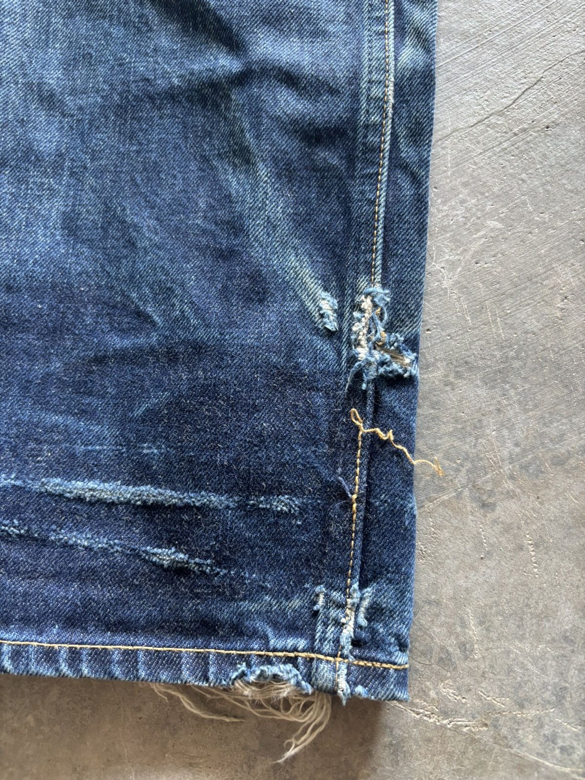 Number (N)ine DISTRESSED NUMBER (N)INE BIRDS DOUBLE KNEE CARPENTER DENIM Size US 32 / EU 48 - 14 Thumbnail