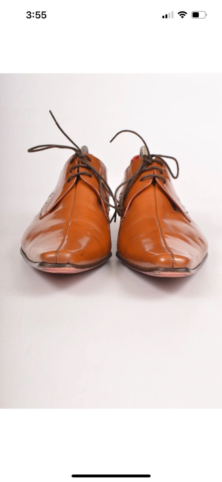 Pointed Jeffery West Lace UPS
