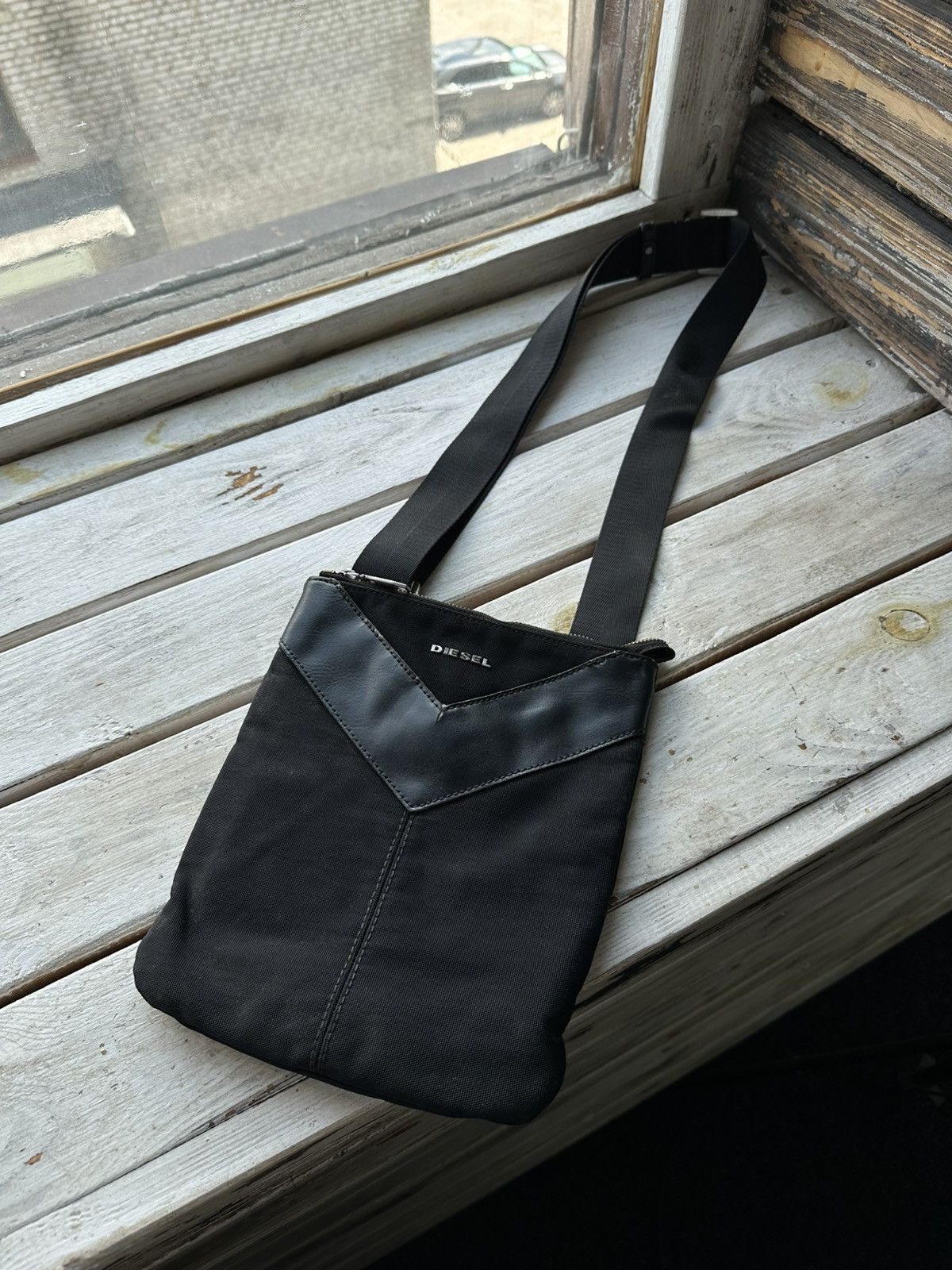 Diesel 🚨Vintage Diesel Bag Avant Garde black ifsixwasnine Size ONE SIZE - 1 Thumbnail