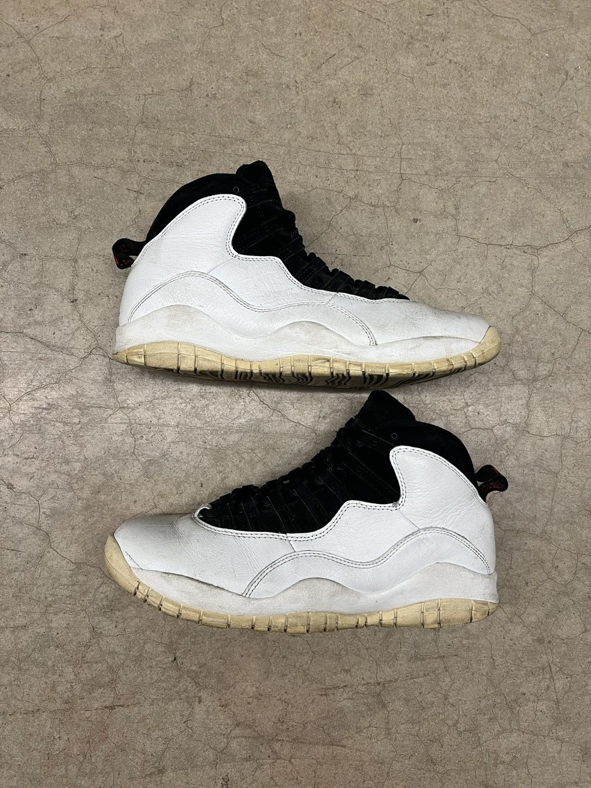Jordan Brand Jordan 10 Retro I’m Back Size 11 Size US 11 / EU 44 - 2 Thumbnail