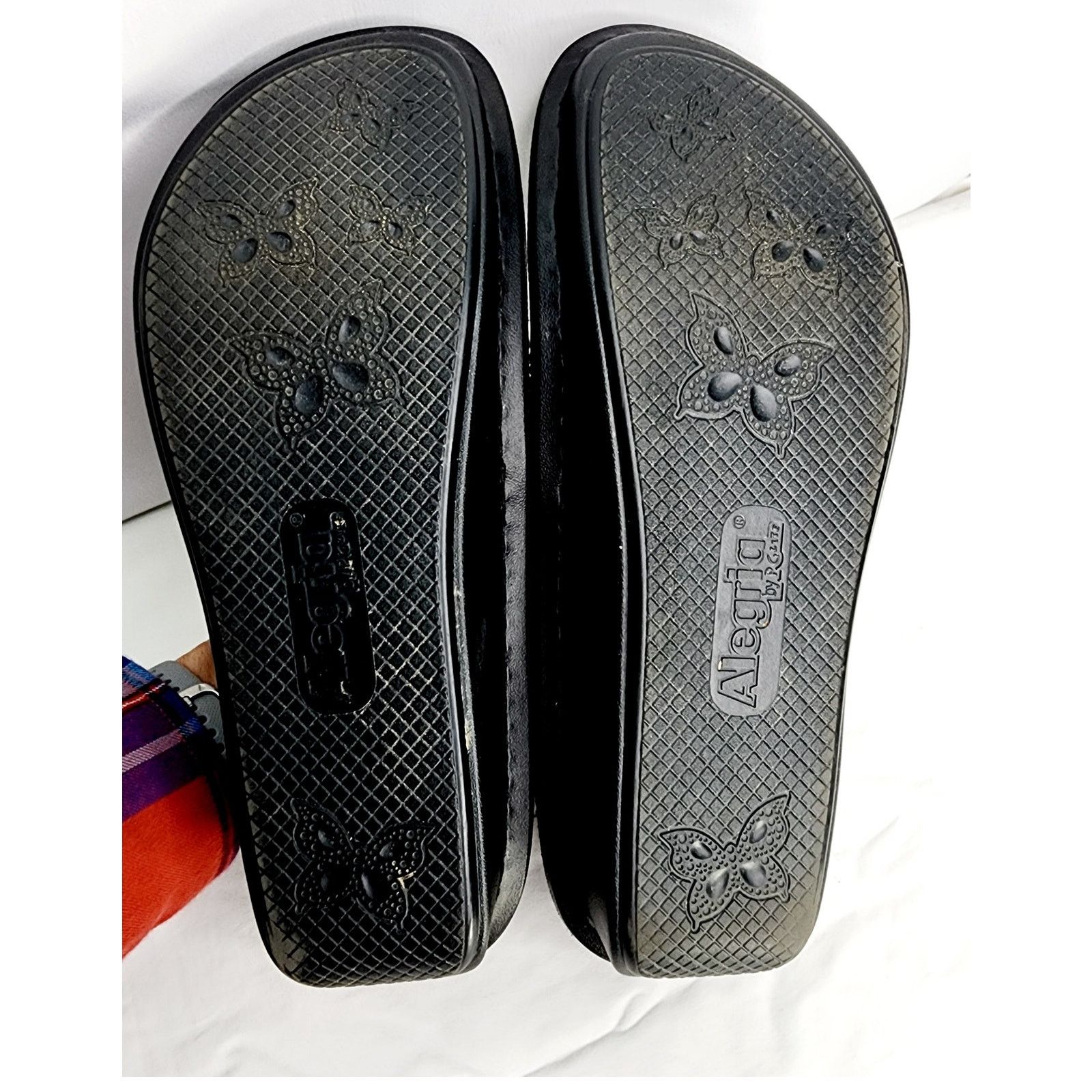 Other Alegria Black Leather Floral Embossed And Neoprene Shoes Size US 9 / IT 39 - 13 Thumbnail