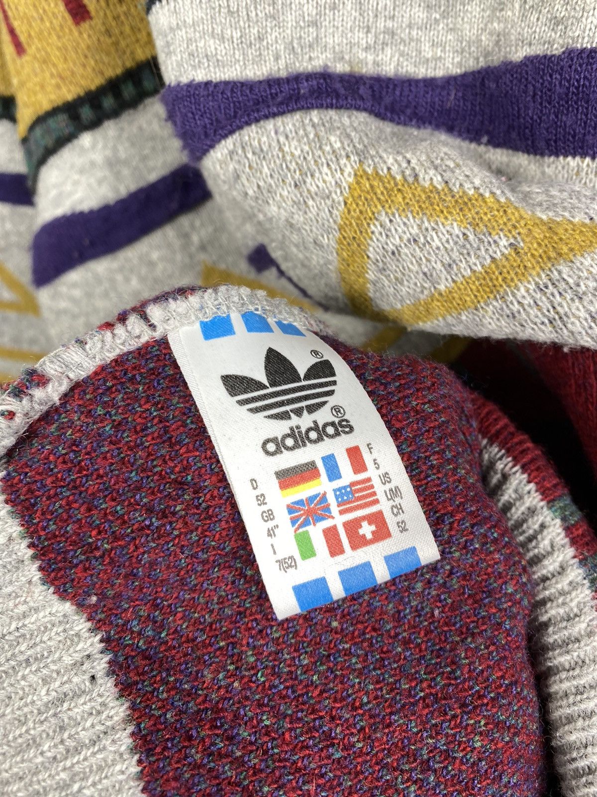 Adidas × Vintage Adidas vintage patterned knitted sweater 90s jumper Size US L / EU 52-54 / 3 - 10 Thumbnail