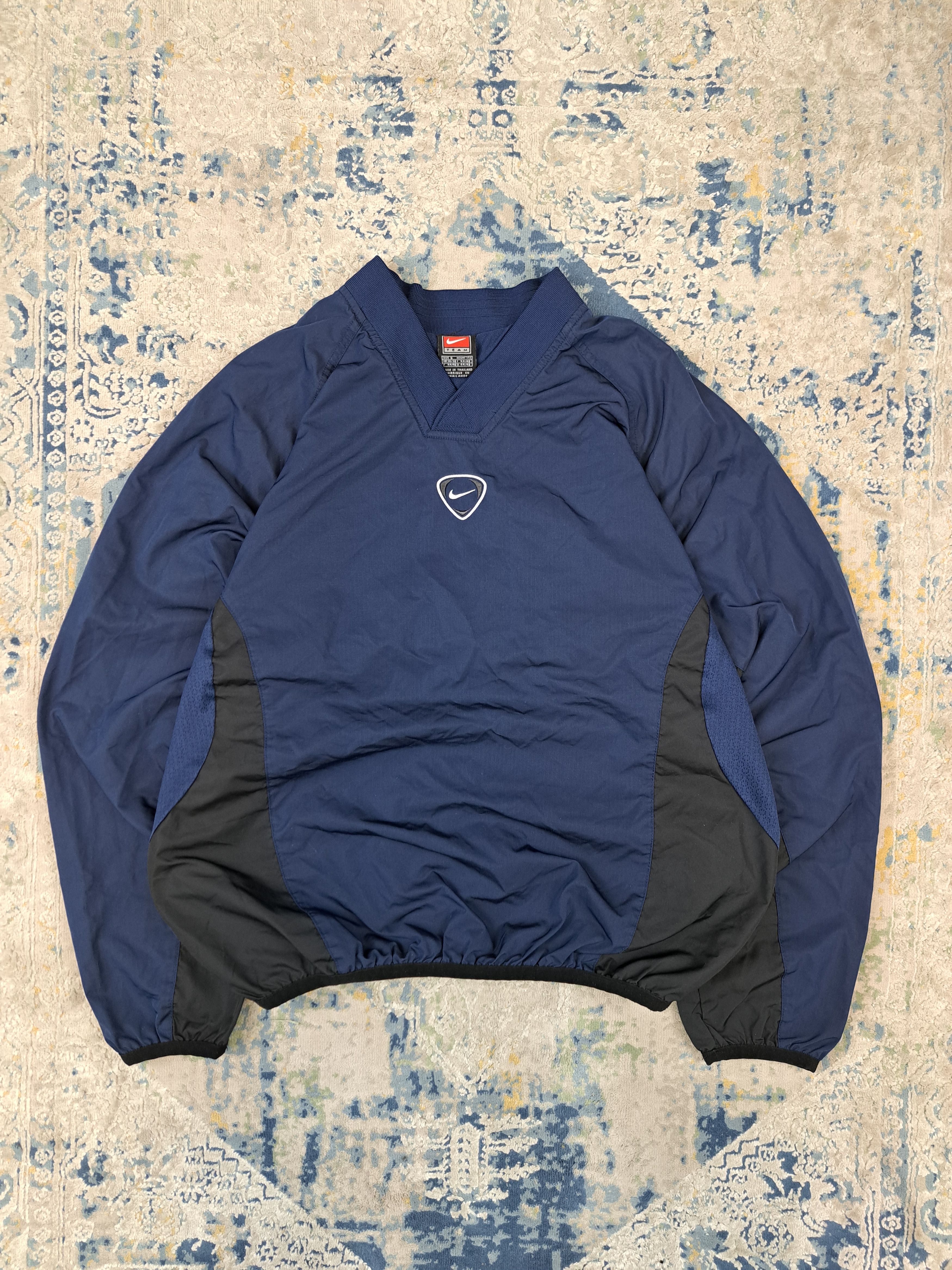 Nike Vintage 90s Nike Center Swoosh Boxy Fit Team Sweatshirt Size US S / EU 44-46 / 1 - 1 Thumbnail