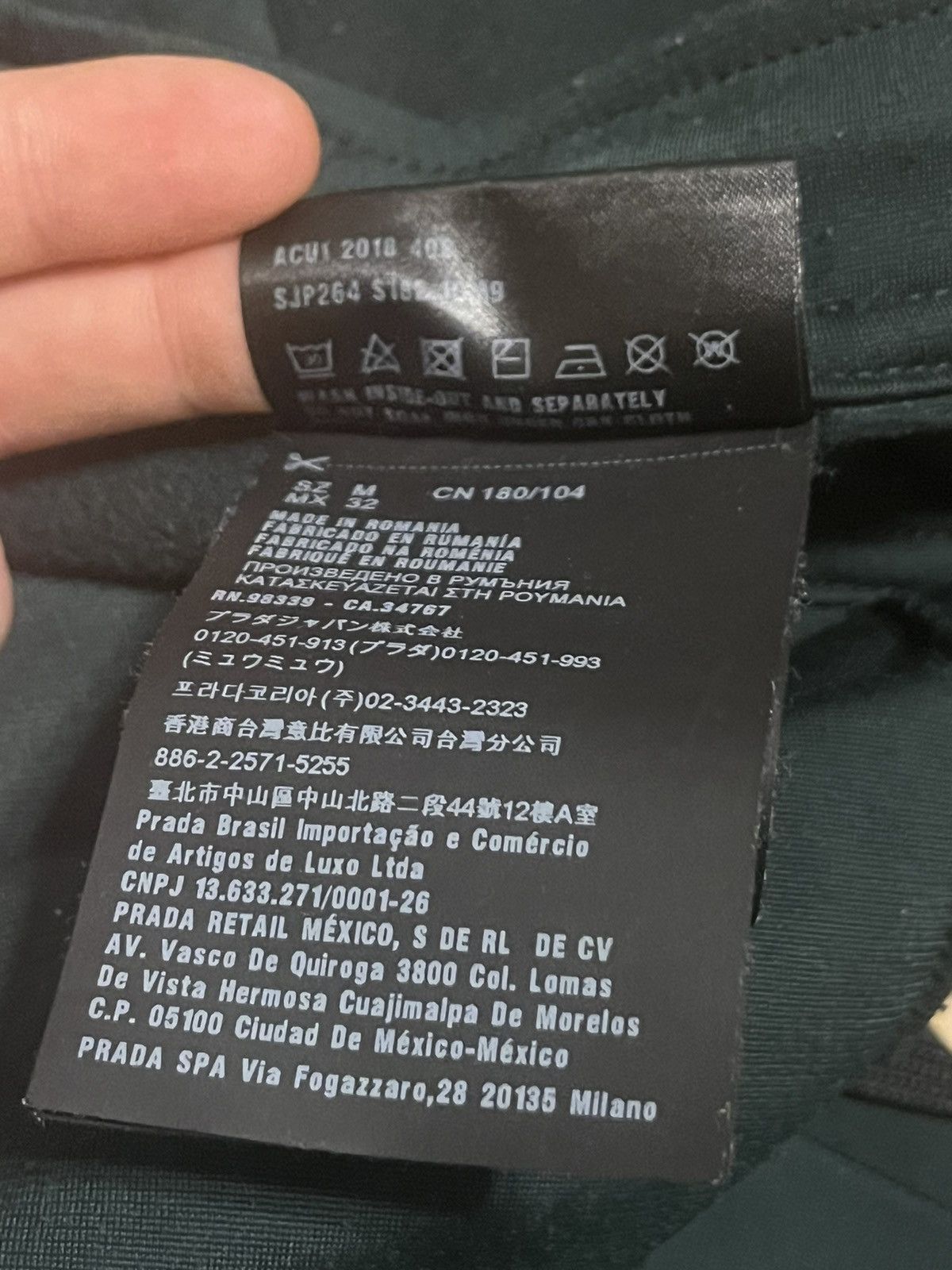 Prada Prada 2018 triangle sweat pants jogging pants Size US 30 / EU 46 - 9 Thumbnail
