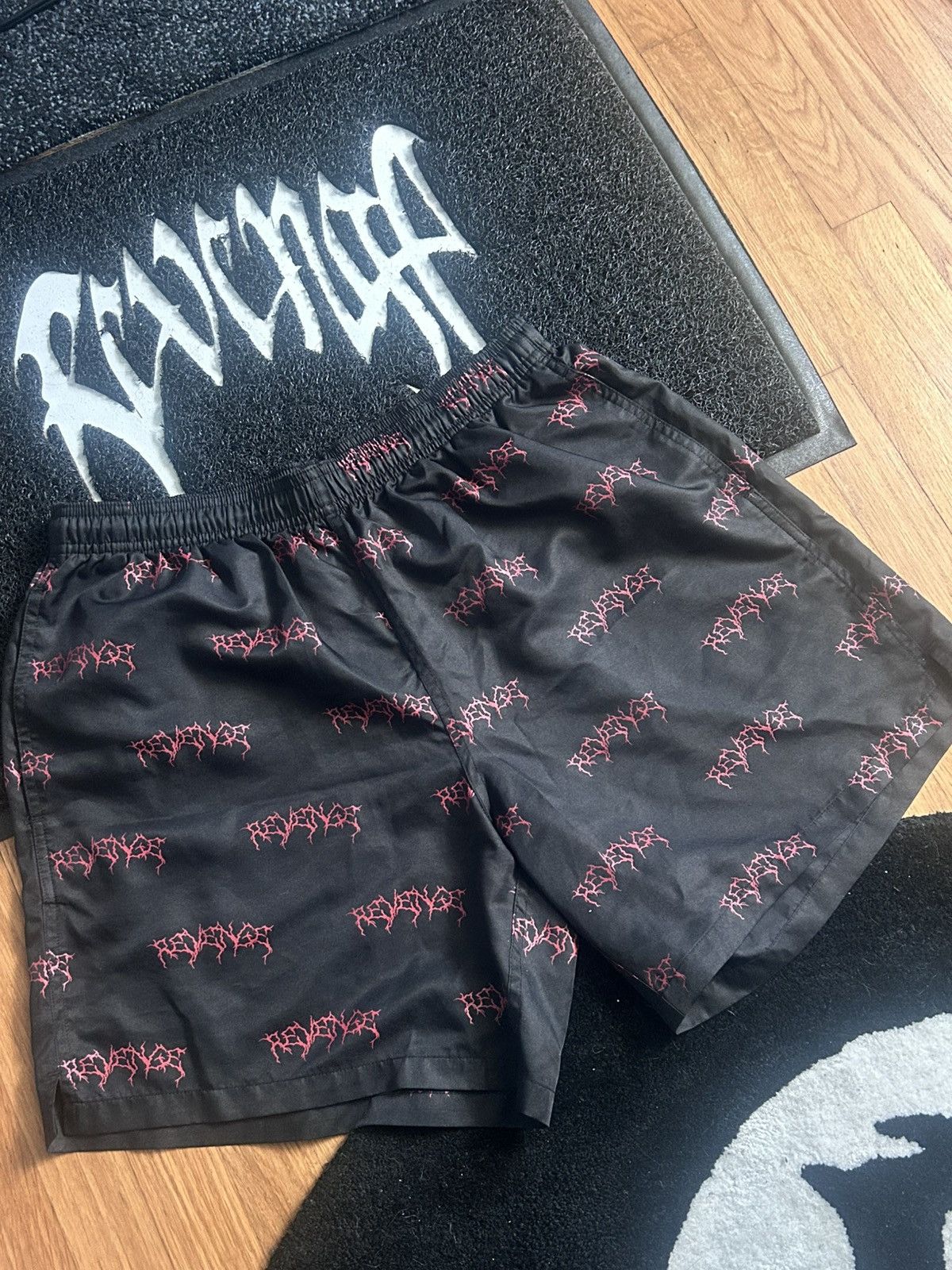 Revenge Lightning shorts Size US 30 / EU 46 - 3 Thumbnail