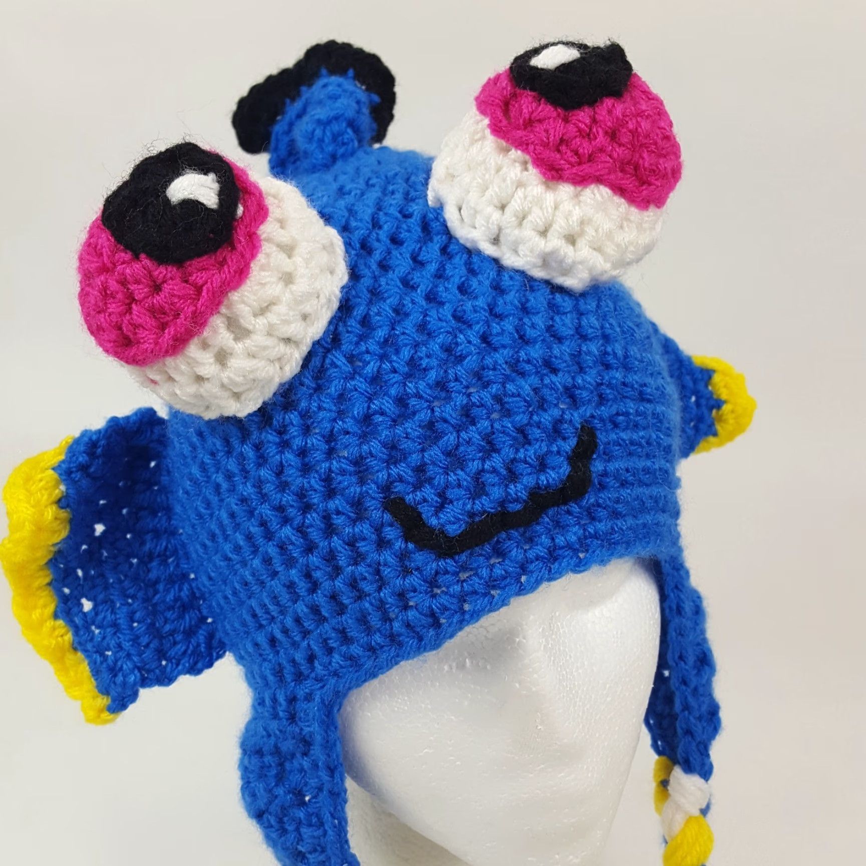 Disney VINTAGE Disney Finding Nemo Dory Knit Beanie - Unisex Adults One Size Winter Hat Cap - Blue - 90s Retro Movie Sports Winter Knit Cap Size ONE SIZE - 6 Thumbnail