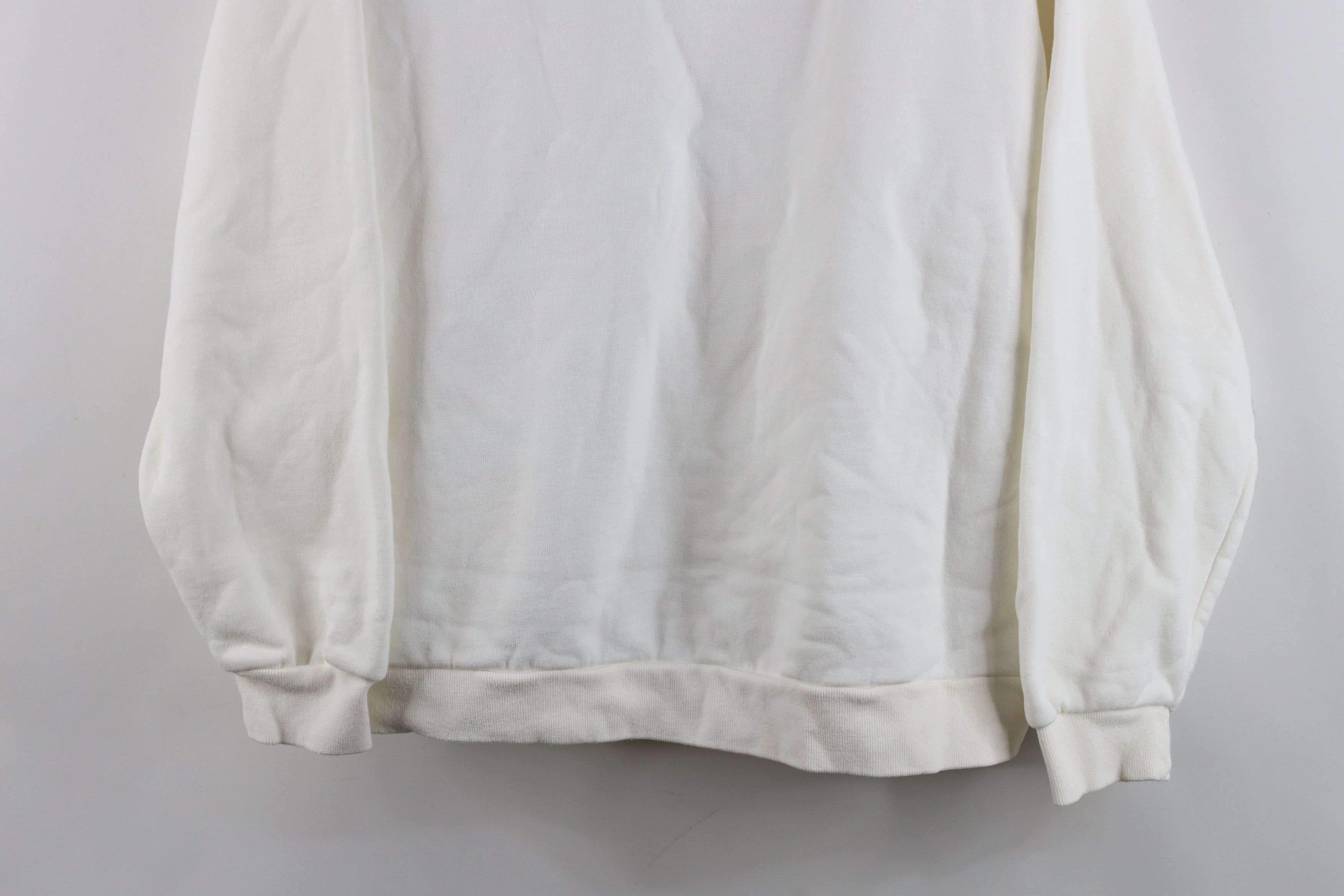 Champion Vintage 90s Champion Spell Out Crewneck Sweatshirt White USA Size US M / EU 48-50 / 2 - 3 Thumbnail