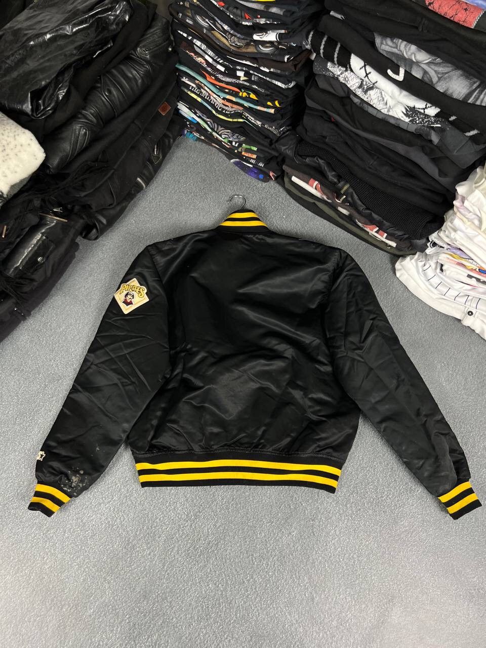 MLB Vintage Starter Pirates MLB Bomber Jacket Size US L / EU 52-54 / 3 - 8 Thumbnail