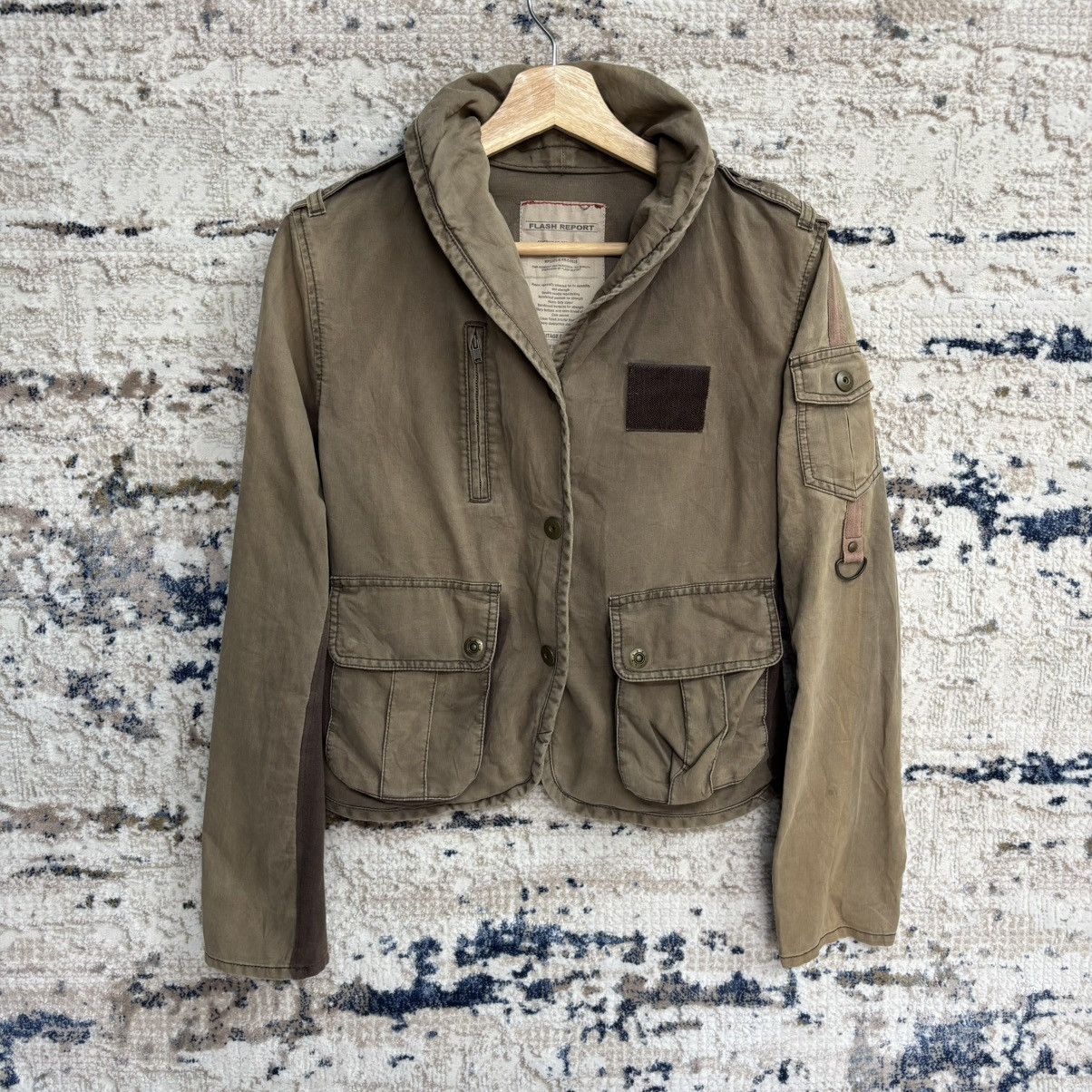 Japanese Brand × Other × Vintage Vintage Japanese Flash Report Cropped Bondage Jacket Size US S / EU 44-46 / 1 - 1 Thumbnail