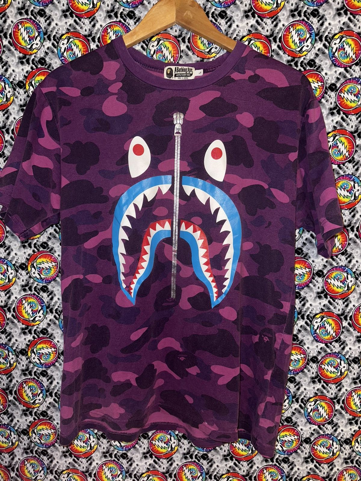 Bape Color Camo Shark Tee Size US L / EU 52-54 / 3 - 1 Thumbnail