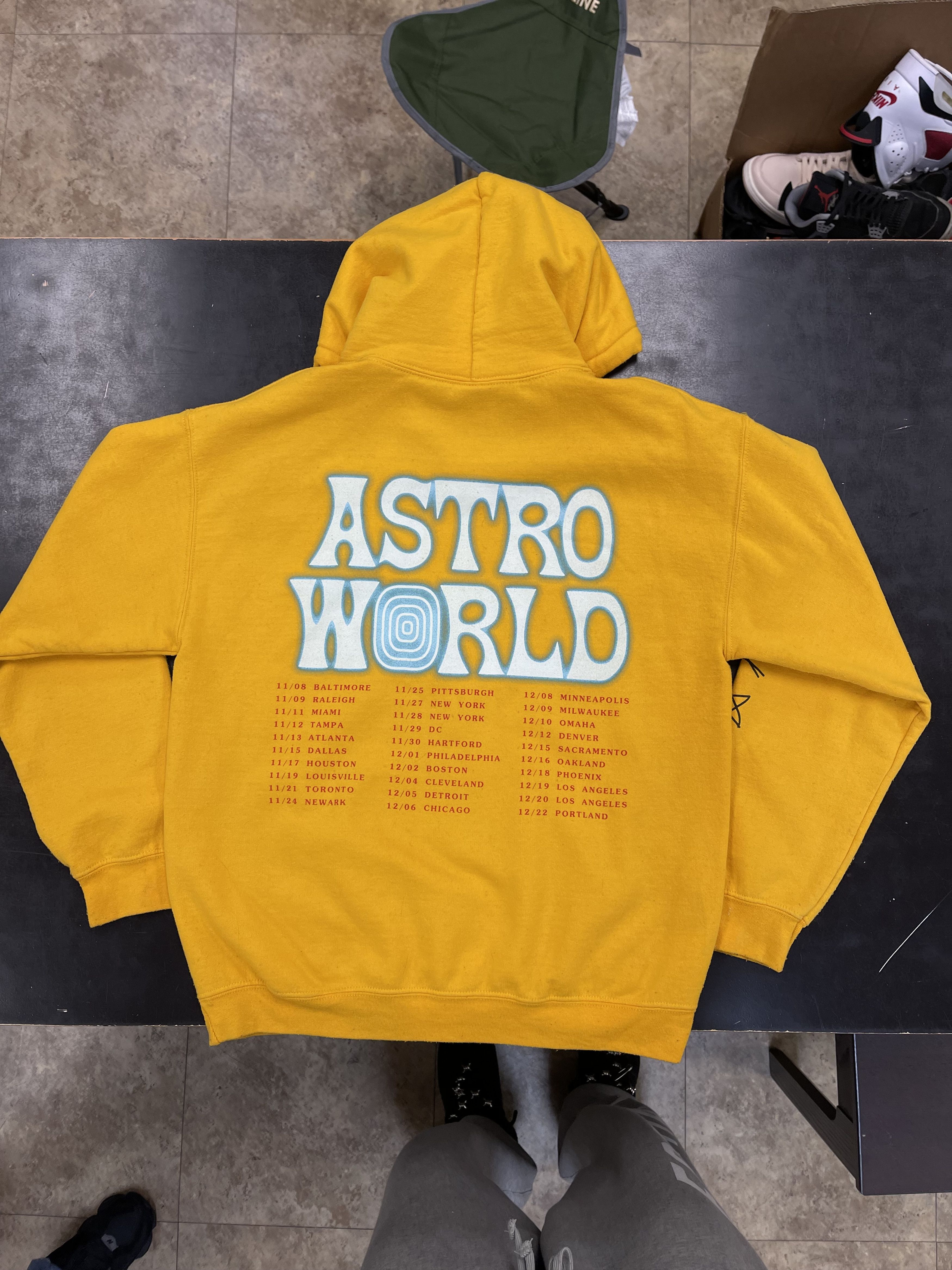 Travis Scott Travis Scott AstroWorld Wish You Were Here Hoodie Yellow Size US S / EU 44-46 / 1 - 2 Thumbnail