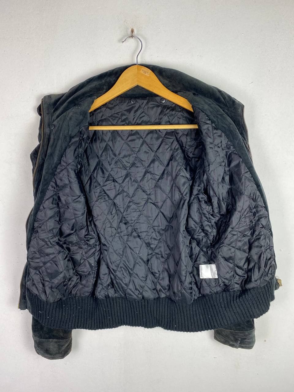 Japanese Brand vintage japanese brands velvet jacket quilted lining Size US M / EU 48-50 / 2 - 6 Thumbnail