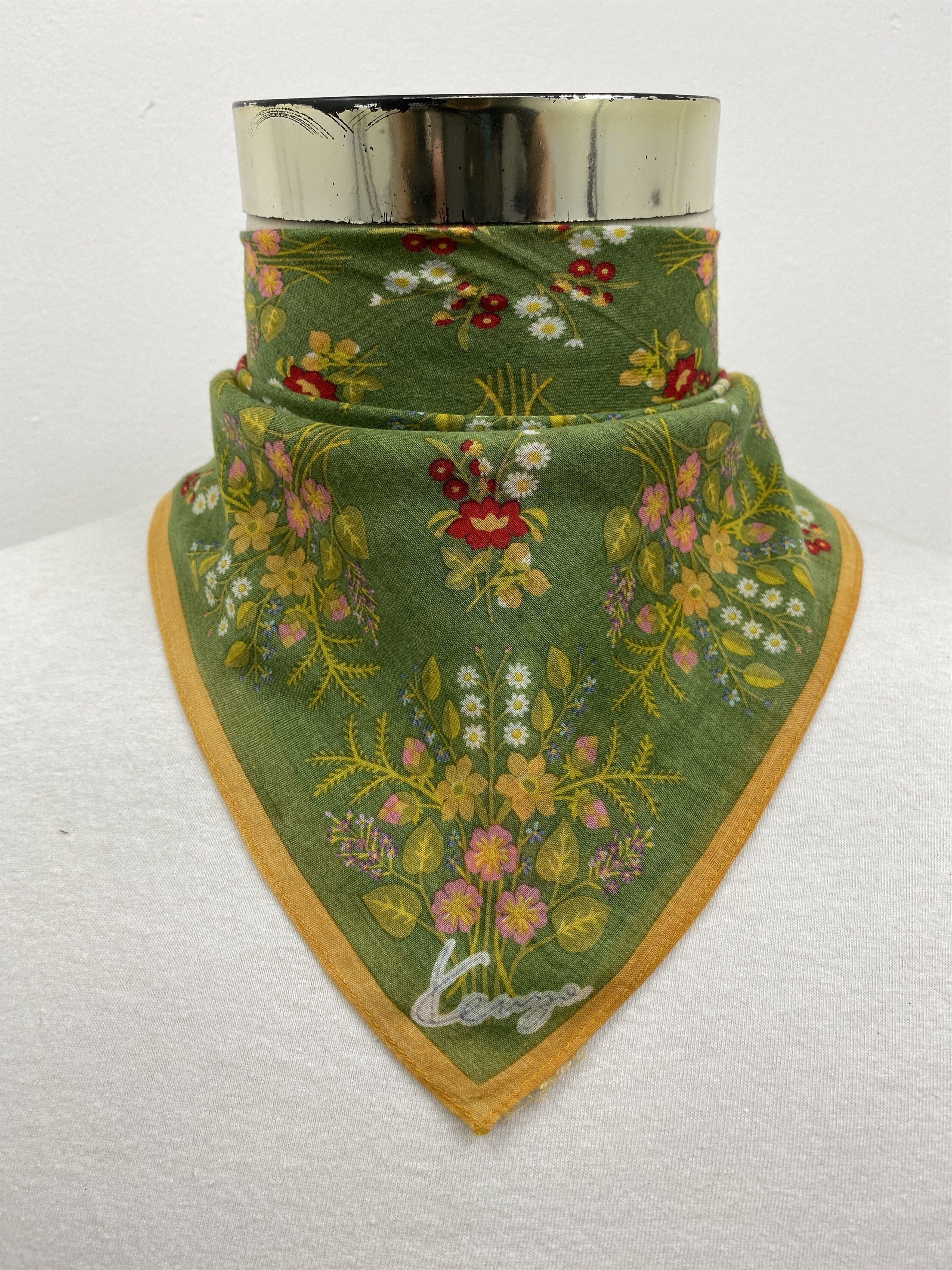 Kenzo Kenzo Handkerchief / Bandana / Neckerchief HKC0440 Size ONE SIZE - 1 Thumbnail