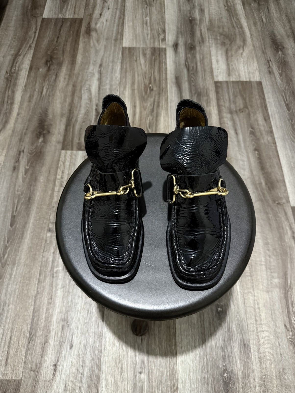 Acne Studios ACNE STUDIOS WOOMEN KERIN PATENT LEATHER CHAIN LOAFERS BOOTS Size US 8 / IT 38 - 2 Thumbnail