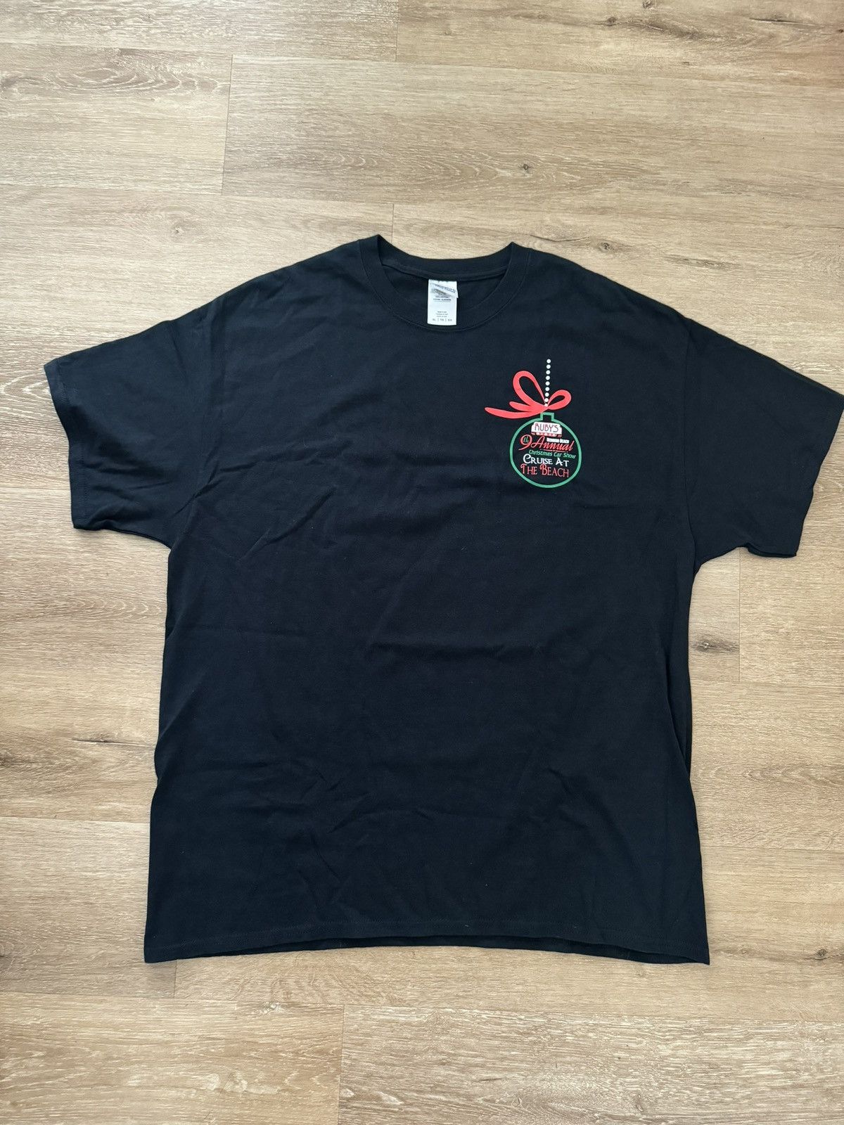 Vintage Ruby’s Diner 9th Annual Classic Car Show Holiday Tee XL Size US XL / EU 56 / 4 - 7 Thumbnail