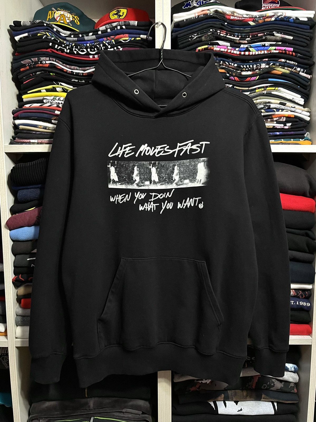 Band Tees Brent Faiyaz Lost Kids Life Moves Fast Hoodie Size M Size US M / EU 48-50 / 2 - 7 Thumbnail