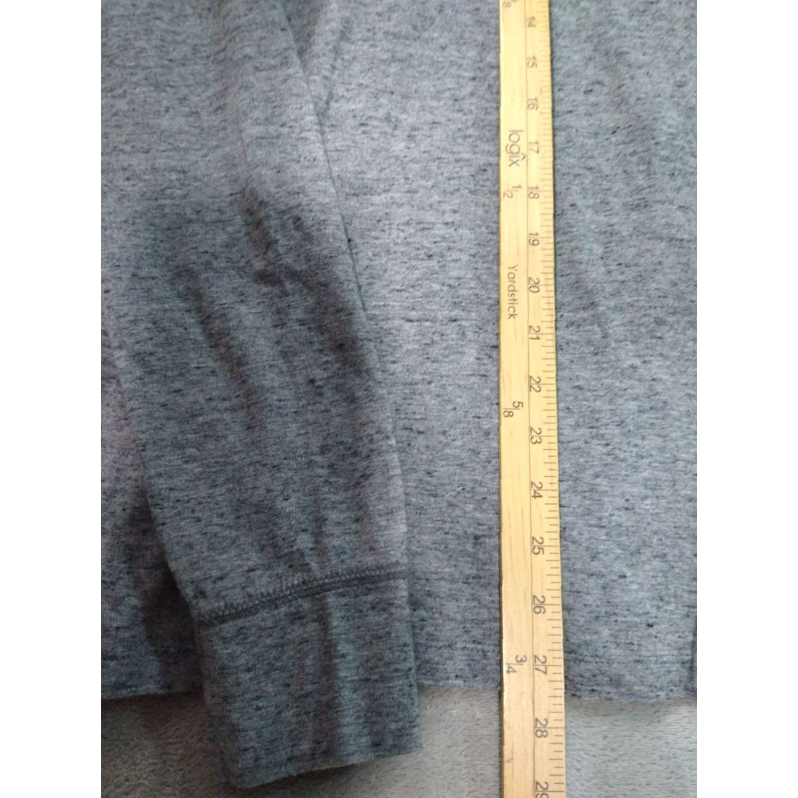 American Eagle Outfitters American Eagle Shirt Mens Medium Gray Henley Athletic Fit Long Sleeve Legend Size US M / EU 48-50 / 2 - 3 Thumbnail