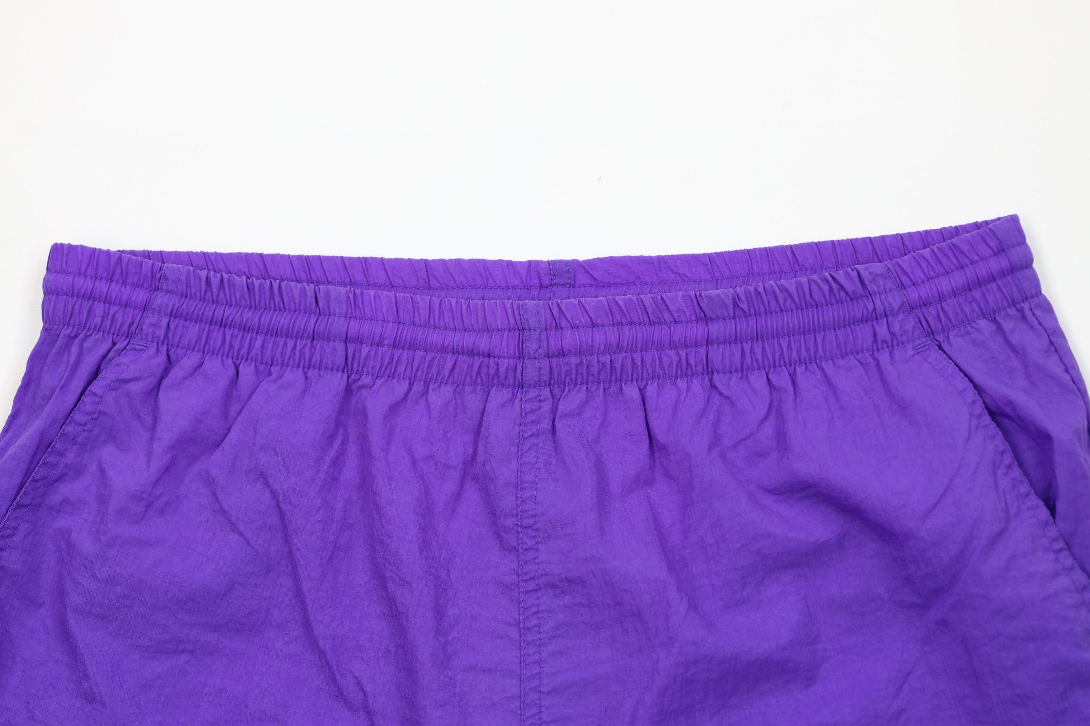 Reebok Vintage 90s Reebok Above Knee Running Jogging Soccer Shorts Size US 32 / EU 48 - 2 Thumbnail