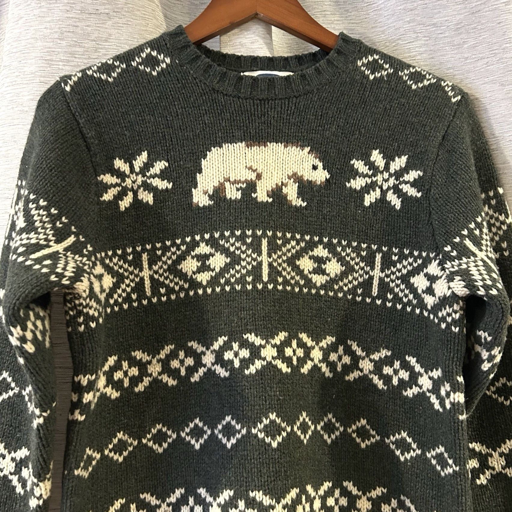 Old Navy VINTAGE Old Navy Mens XS Sweater Knit Wool Fair Isle Olive Green Crew Neck Pullover Christmas Winter Holiday Ski Mens Size US XS / EU 42 / 0 - 3 Thumbnail