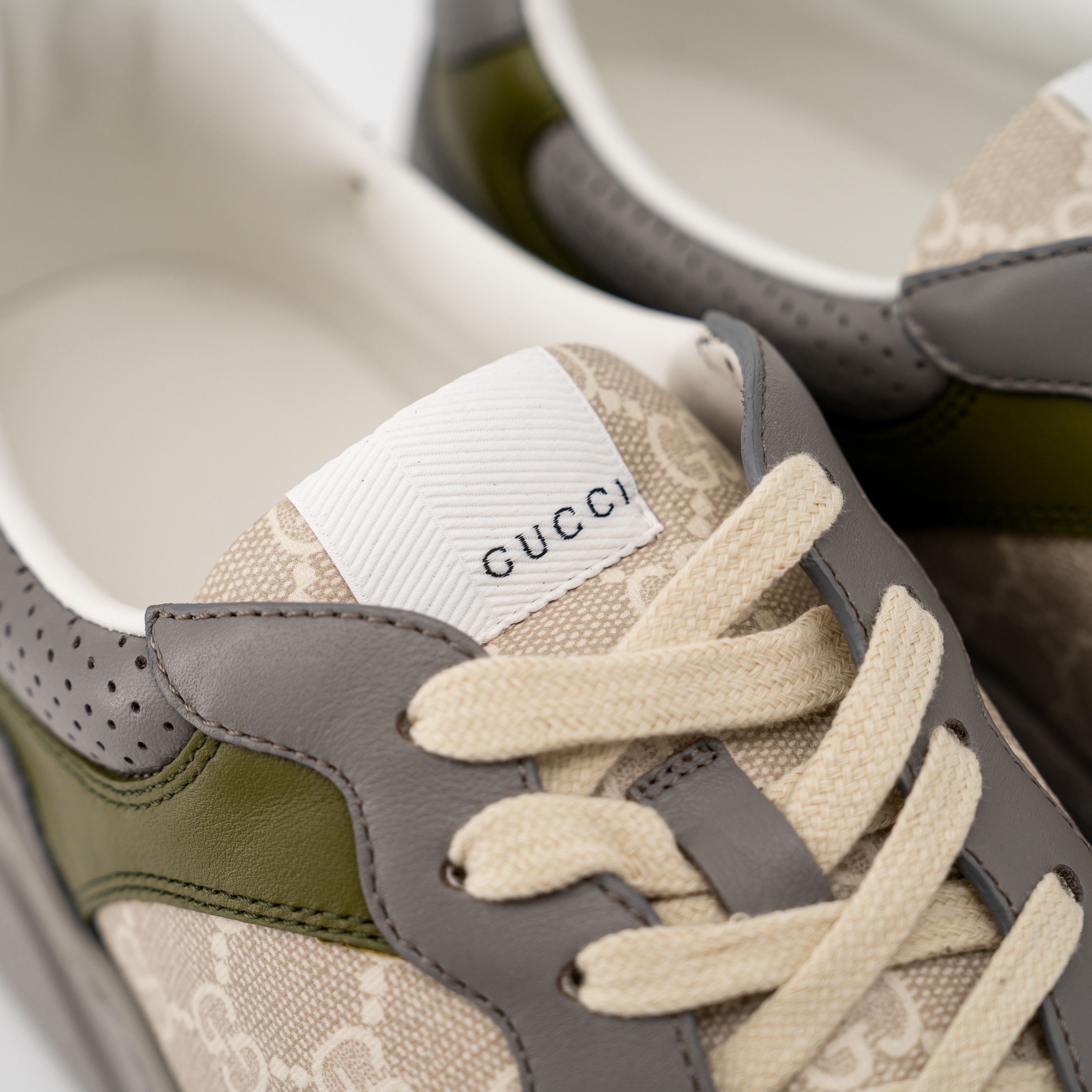 Gucci 12.5G 13 US Gucci GG Chunky Sneakers Beige Grey GG Leather Size US 13 / EU 46 - 7 Thumbnail