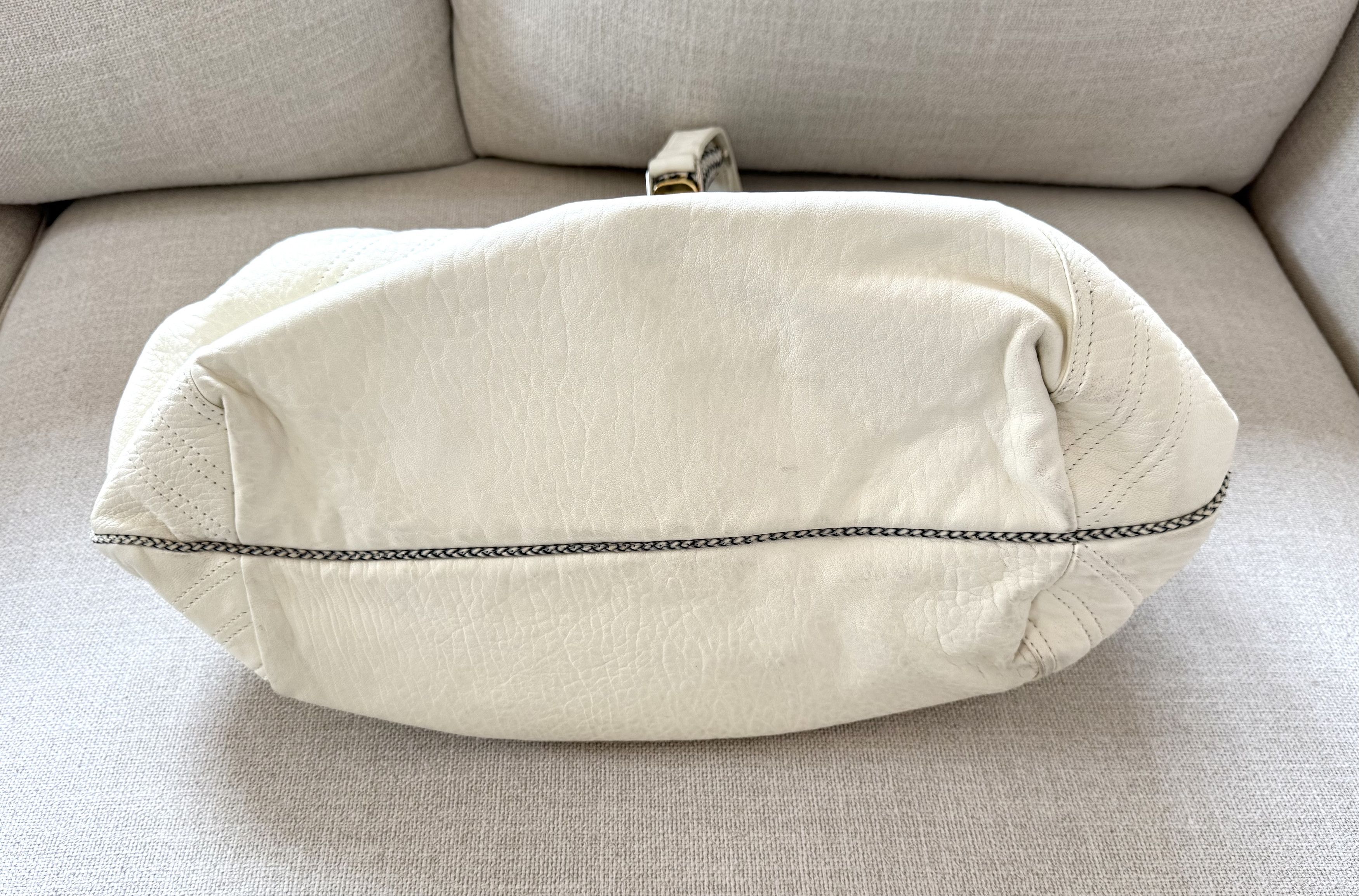 Fendi Fendi Nappa Ivory Gold Vintage Spy Hobo Bag, Large (≈18-19") Size ONE SIZE - 3 Thumbnail