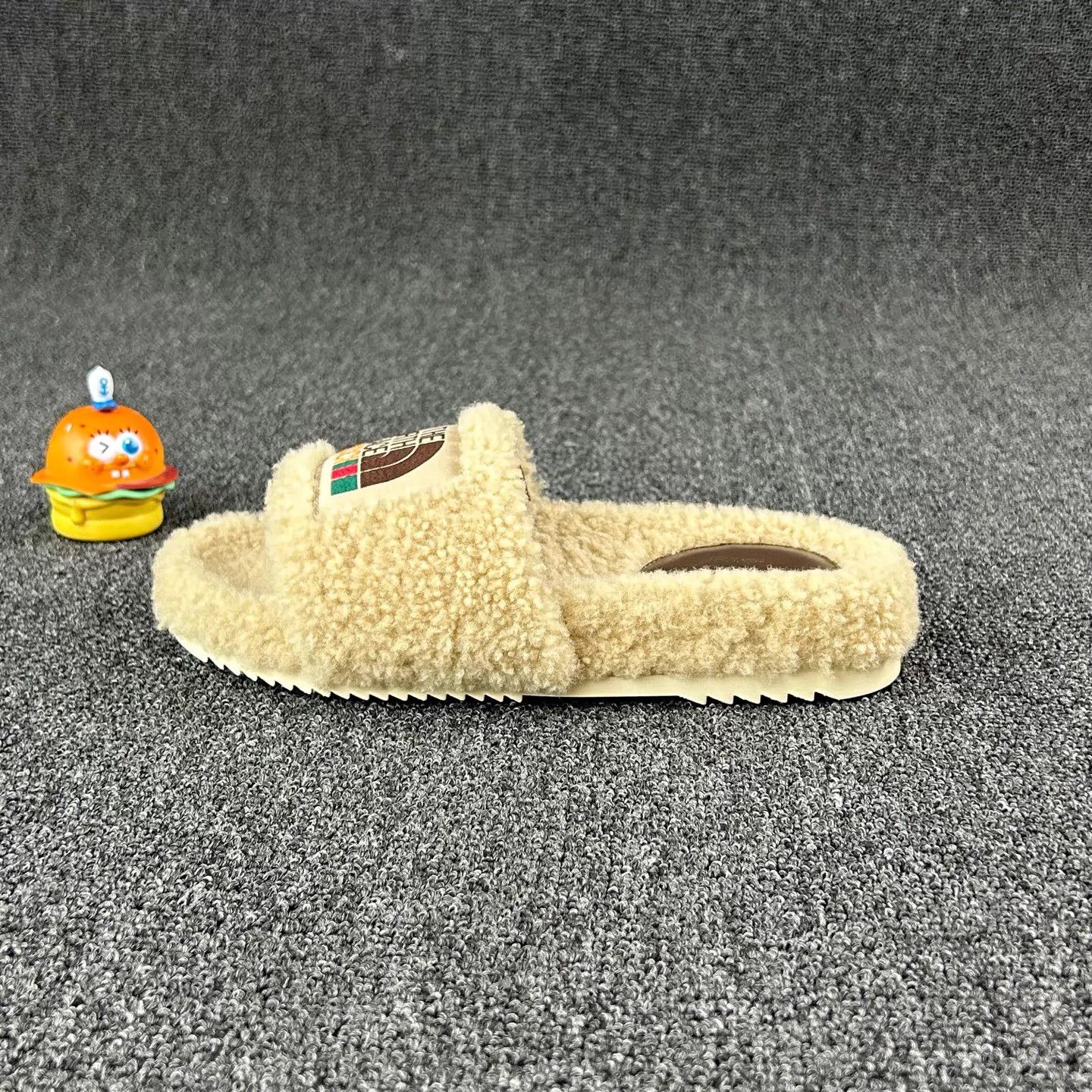 Gucci TNF x Gucci Plush Slippers Women's 37 New Size US 6.5 / IT 36.5 - 3 Thumbnail